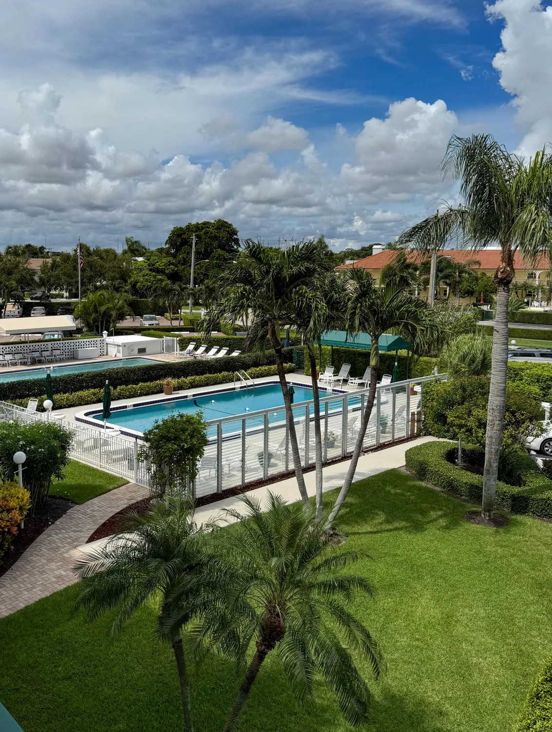 Property Slideshow image 24 of 29 | 52 yacht club dr apt 303, North Palm Beach, FL, 33408