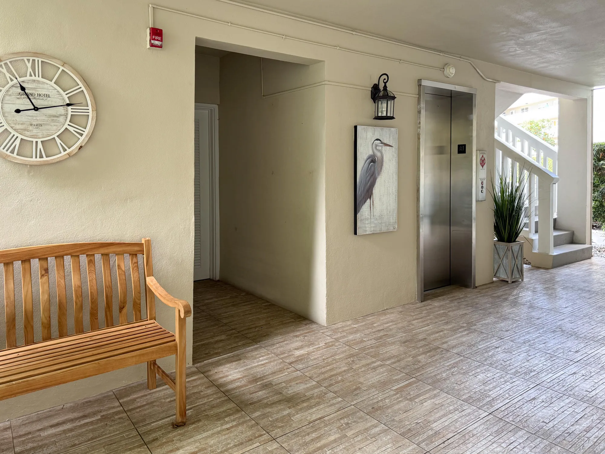 Property Slideshow image 26 of 29 | 52 yacht club dr apt 303, North Palm Beach, FL, 33408