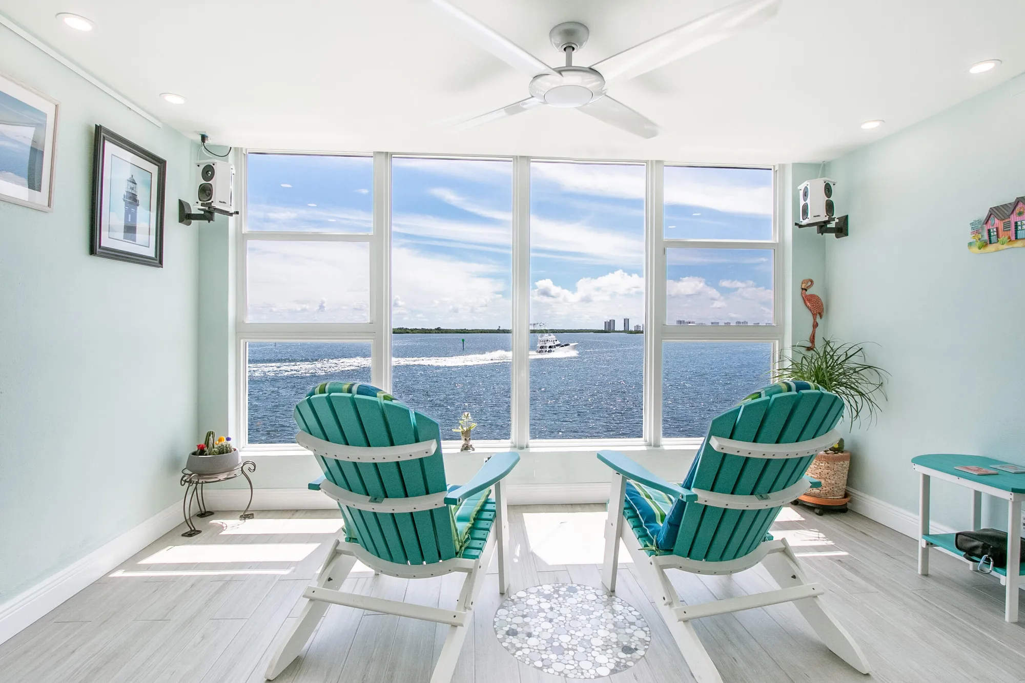 Property Slideshow image 8 of 29 | 52 yacht club dr apt 303, North Palm Beach, FL, 33408