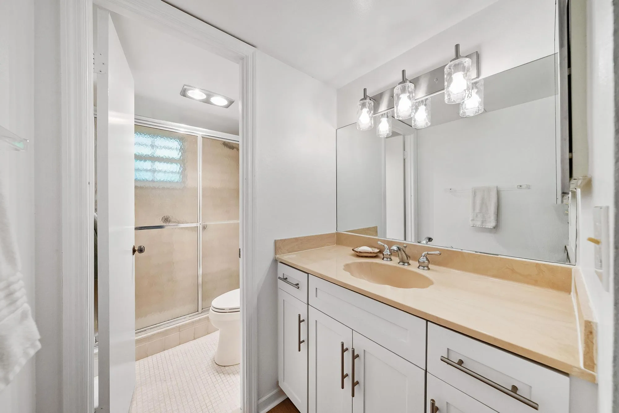 Property Slideshow image 17 of 31 | 1262 sugar sands blvd apt 126, Riviera Beach, FL, 33404