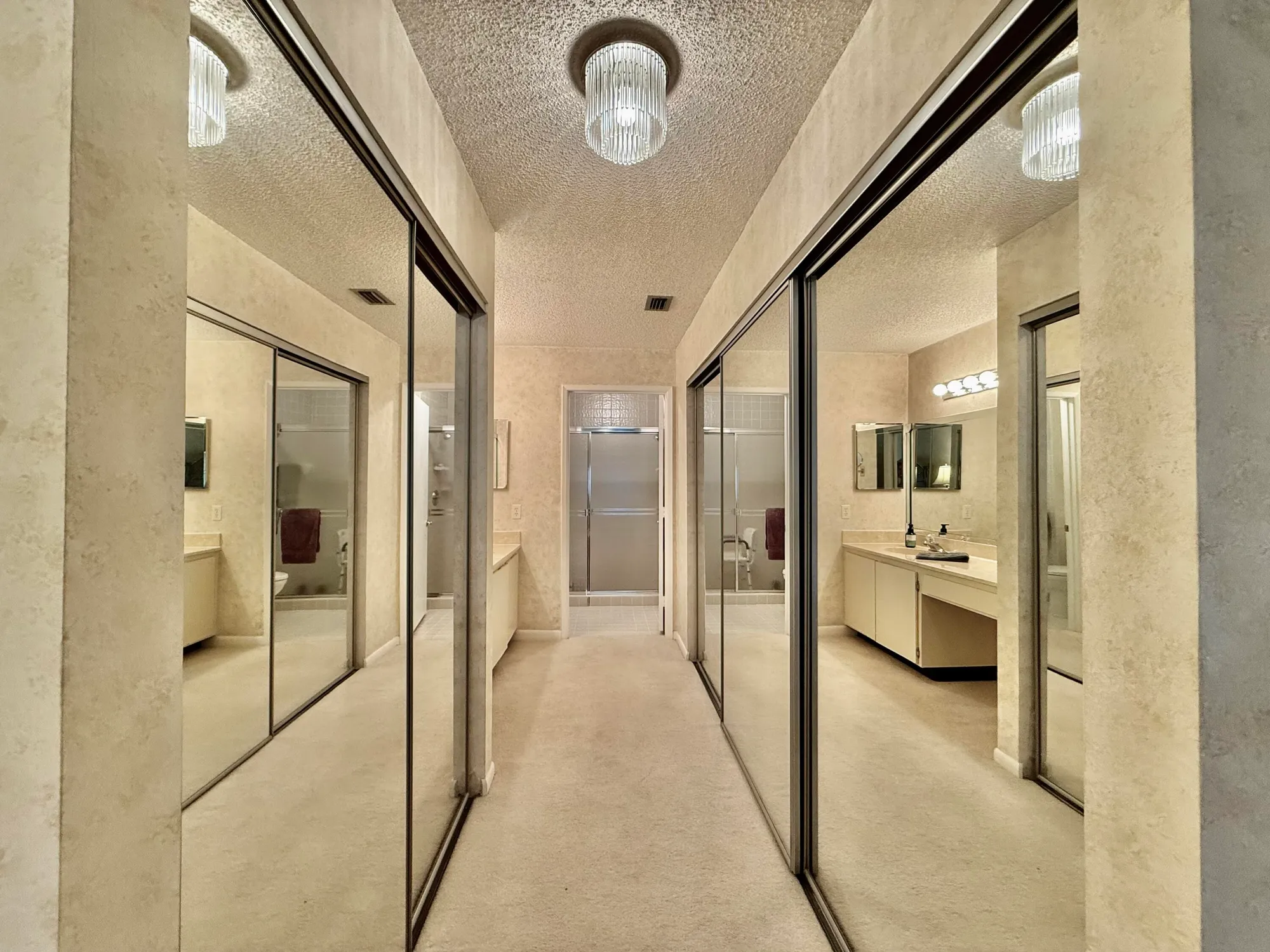Property Slideshow image 12 of 19 | 8620 jasmine way, Boca Raton, FL, 33496