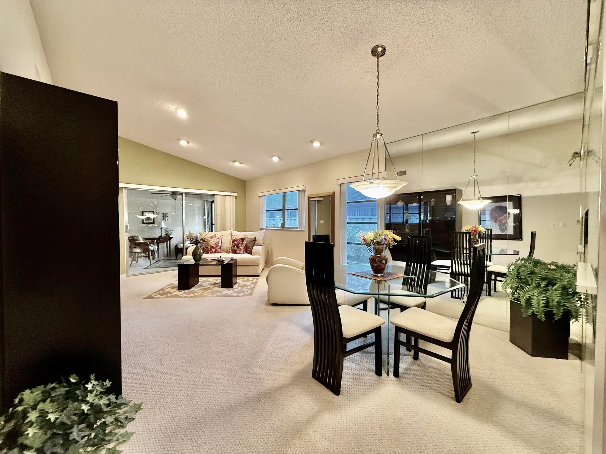 Property Slideshow image 6 of 19 | 8620 jasmine way, Boca Raton, FL, 33496