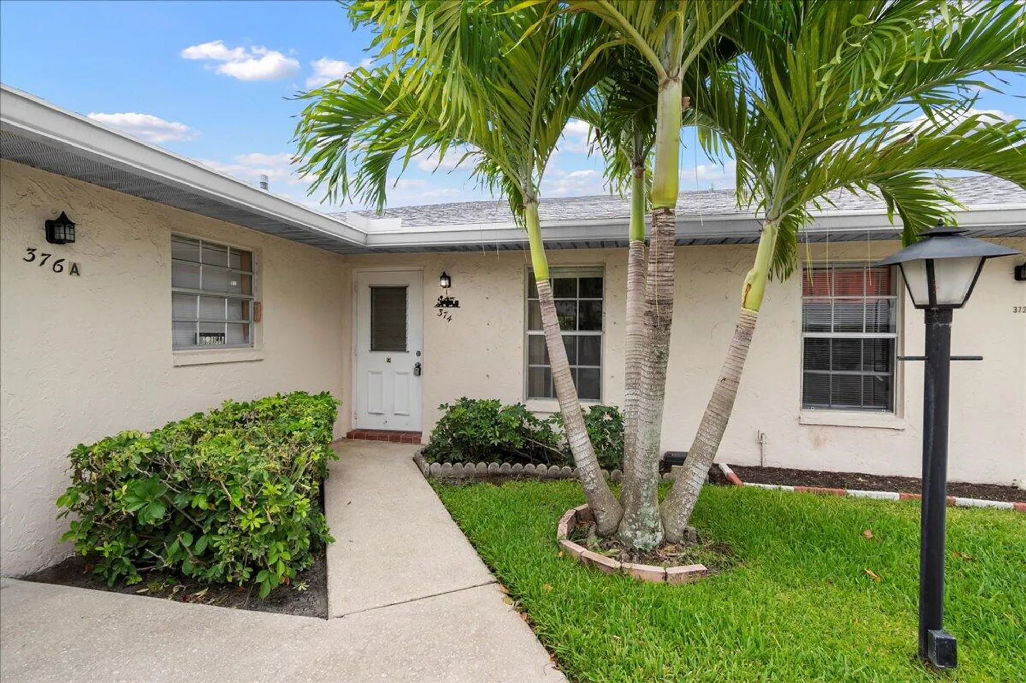 Property Slideshow image 1 of 32 | 374 bennington ln, Lake Worth, FL, 33467