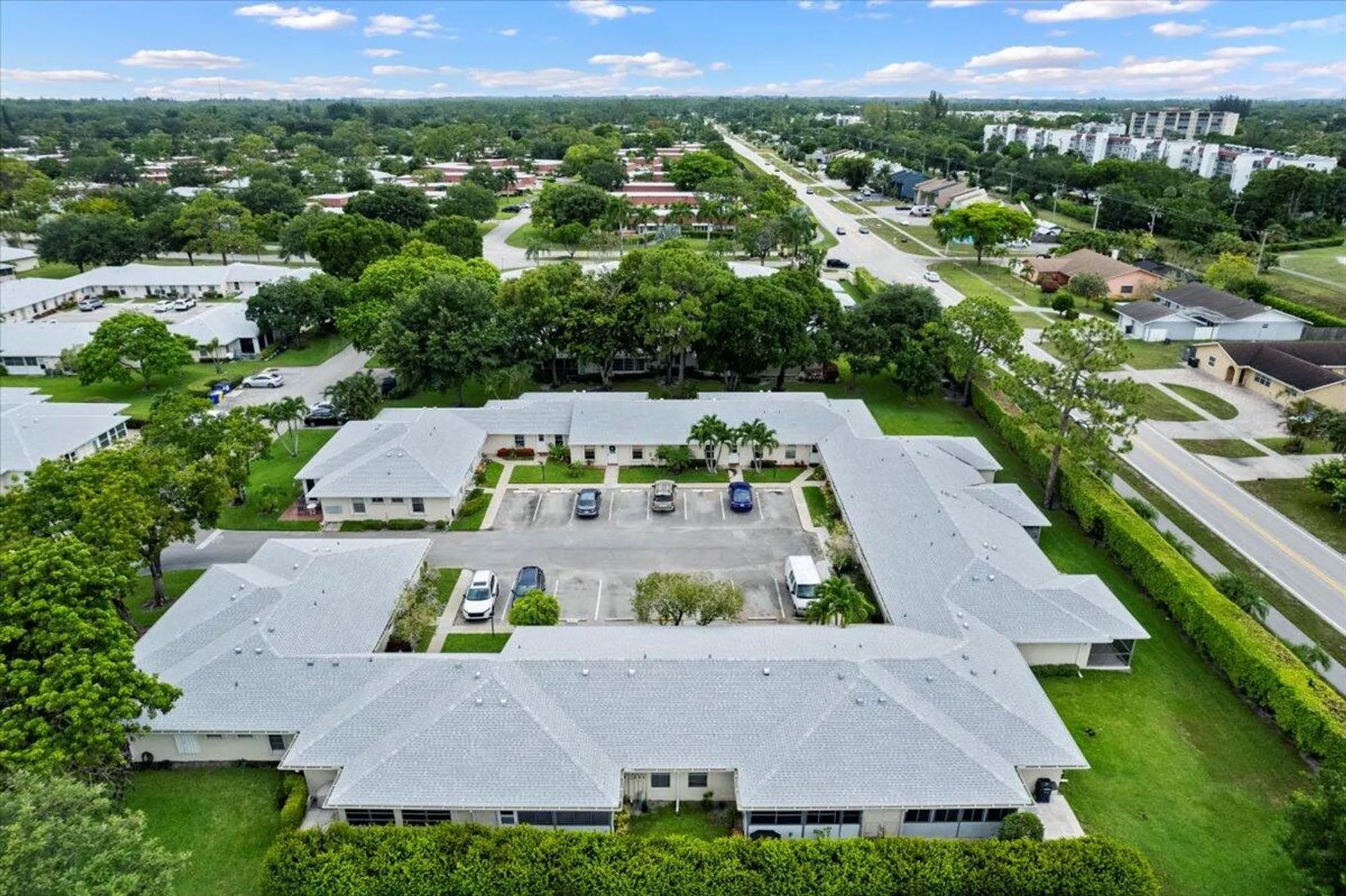 Property Slideshow image 23 of 32 | 374 bennington ln, Lake Worth, FL, 33467