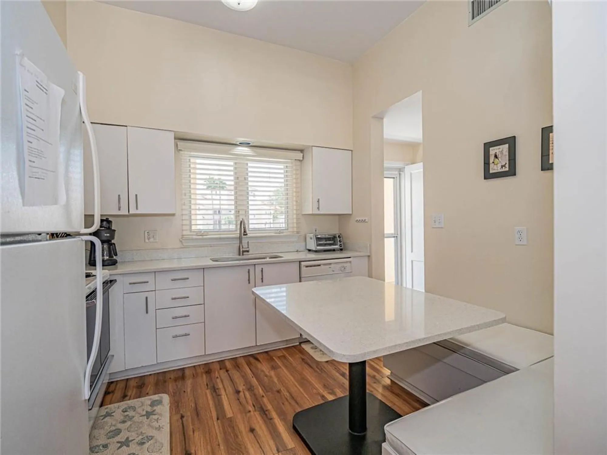 Property Slideshow image 15 of 31 | 5010 harmony cir apt 203, Vero Beach, FL, 32967