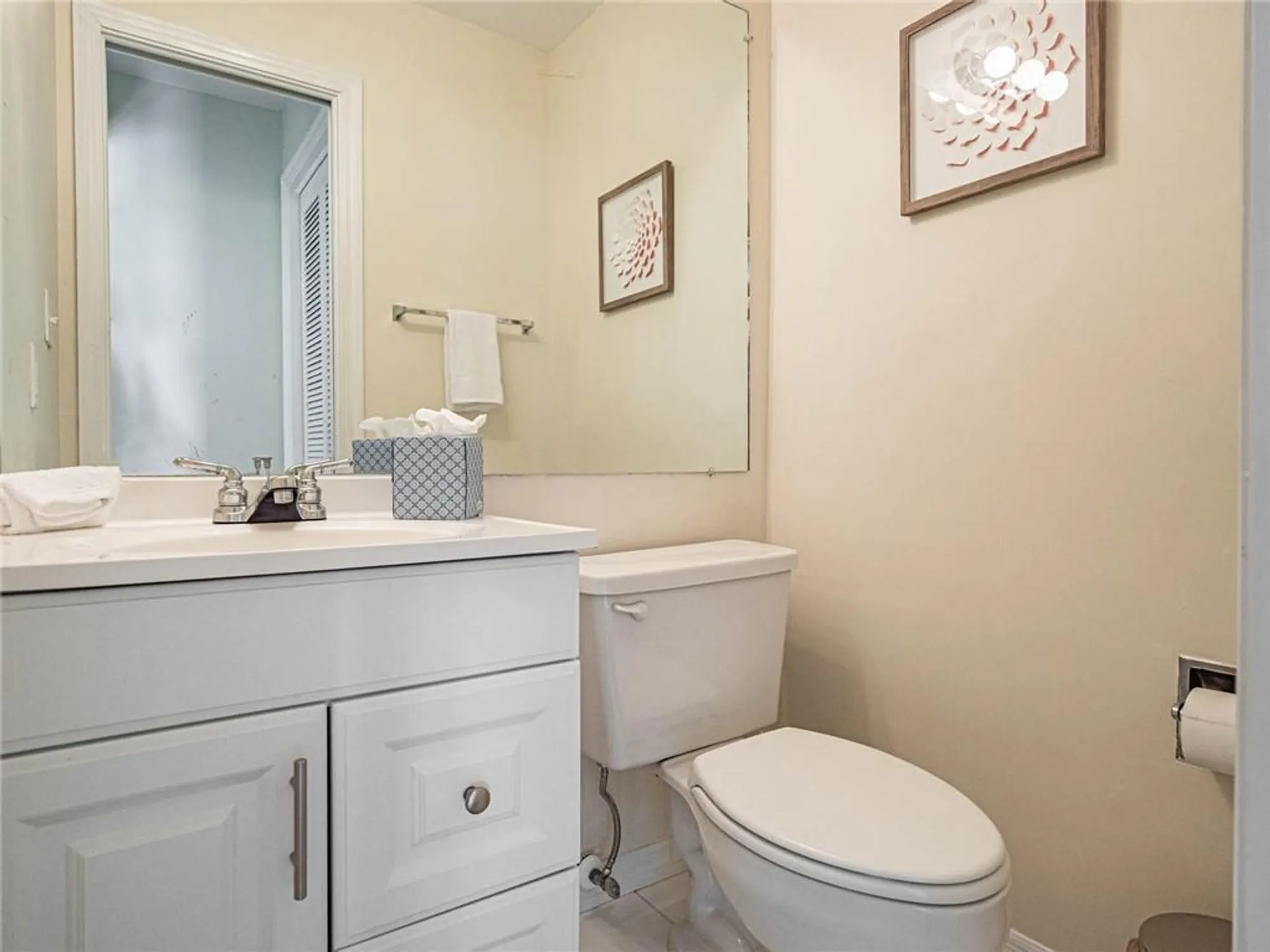 Property Slideshow image 19 of 31 | 5010 harmony cir apt 203, Vero Beach, FL, 32967