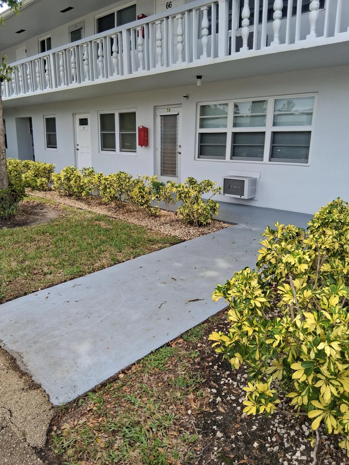 Property Slideshow image 1 of 22 | 58 sussex c c, West Palm Beach, FL, 33417
