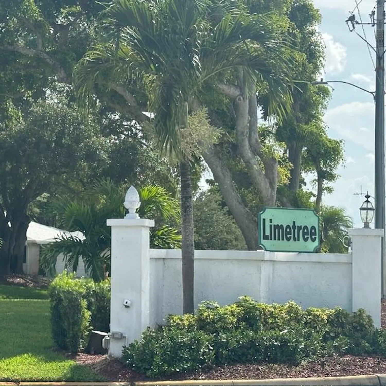 Property Slideshow image 19 of 28 | 10115 41st trl, Boynton Beach, FL, 33436