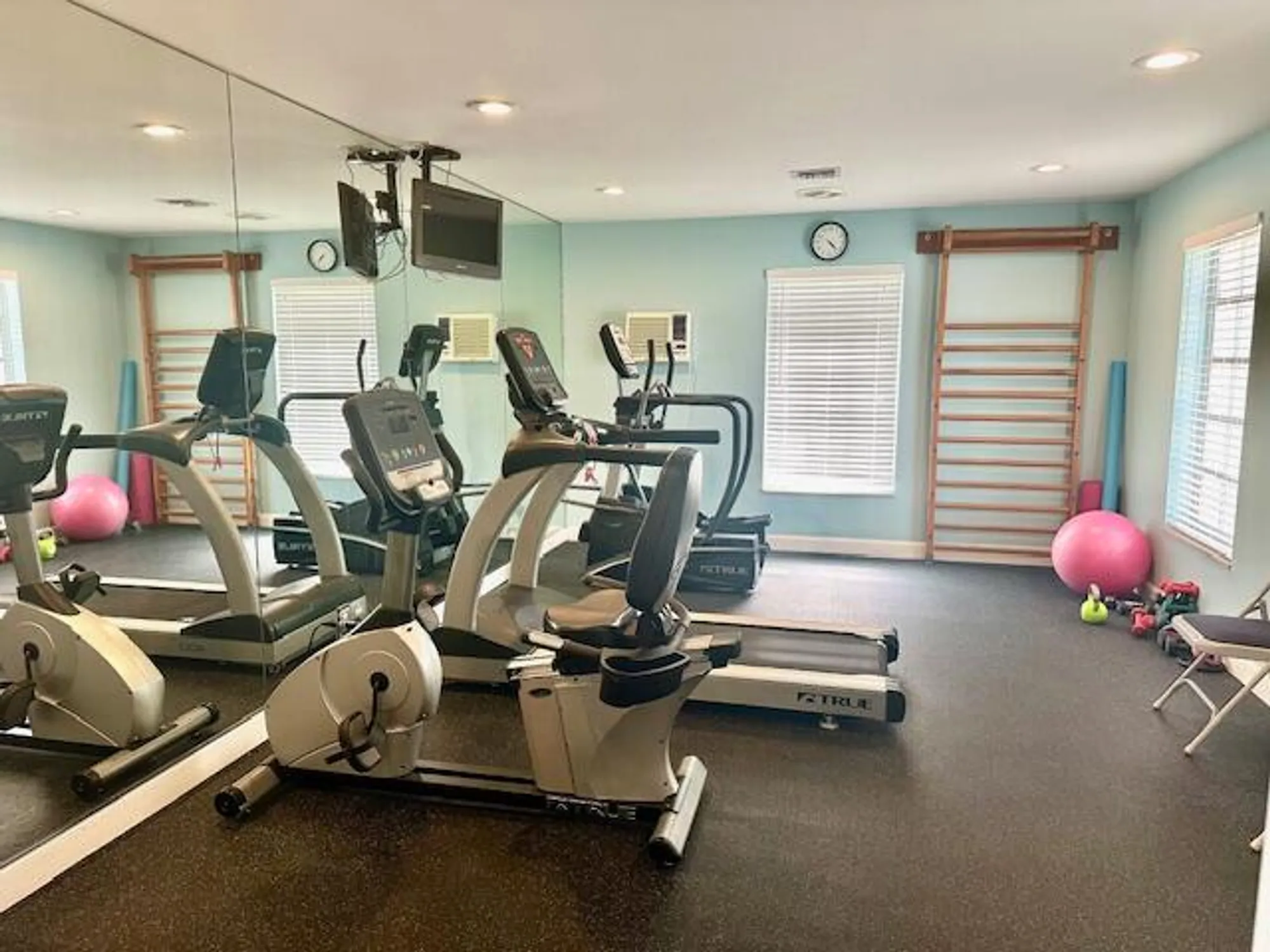 Property Slideshow image 24 of 28 | 10115 41st trl, Boynton Beach, FL, 33436