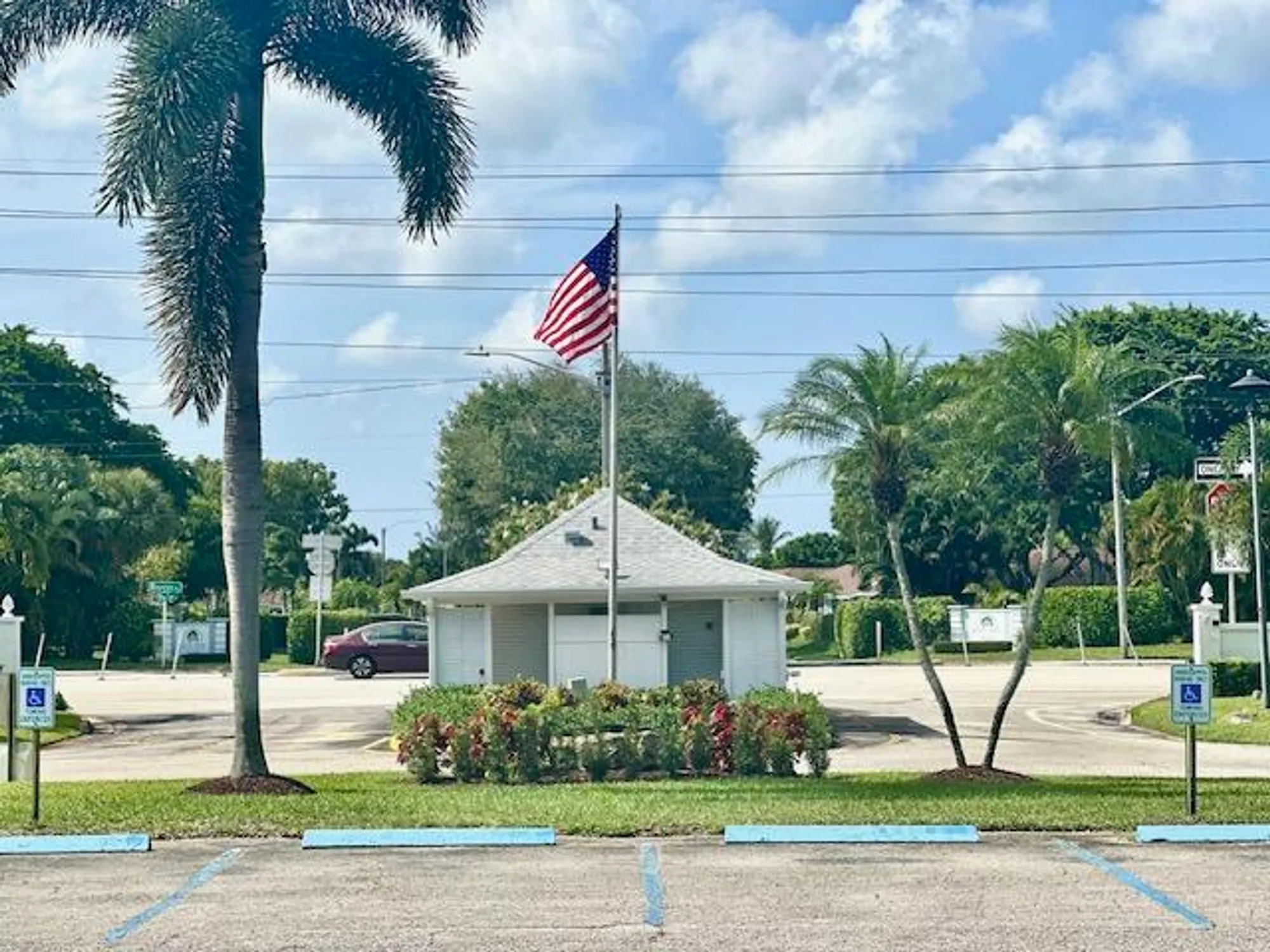 Property Slideshow image 18 of 28 | 10115 41st trl, Boynton Beach, FL, 33436