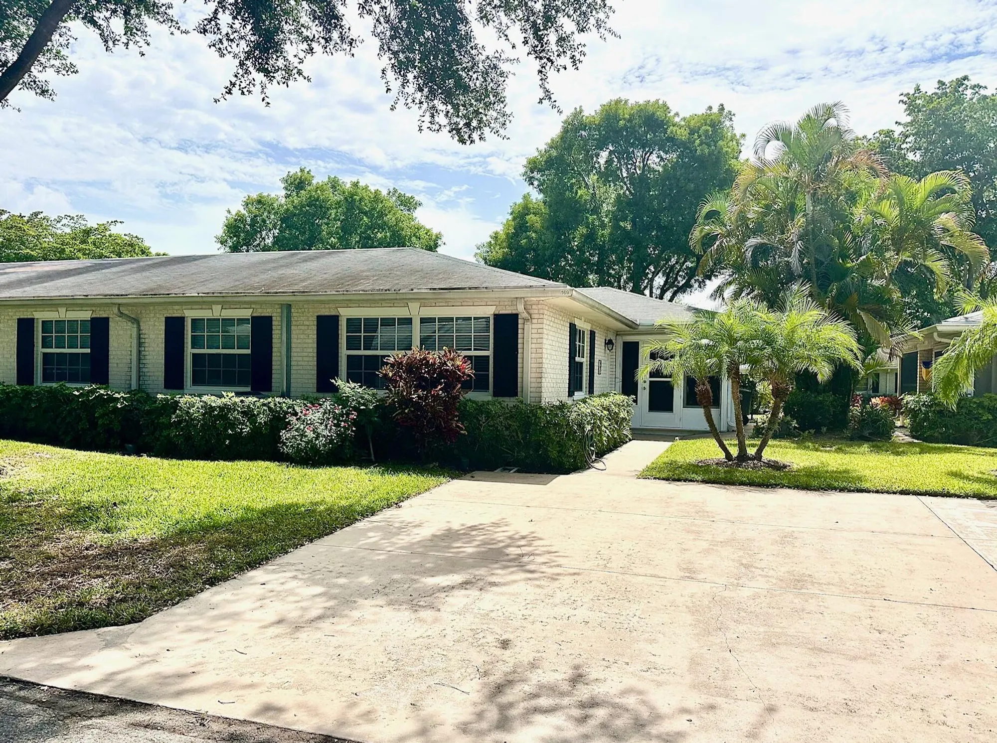 Property Slideshow image 16 of 28 | 10115 41st trl, Boynton Beach, FL, 33436