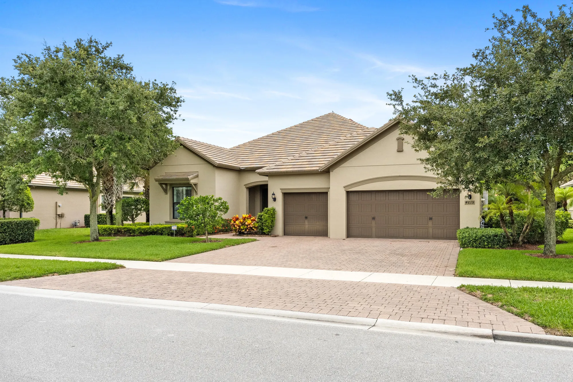 Property Slideshow image 2 of 61 | 4615 siena cir, Wellington, FL, 33414