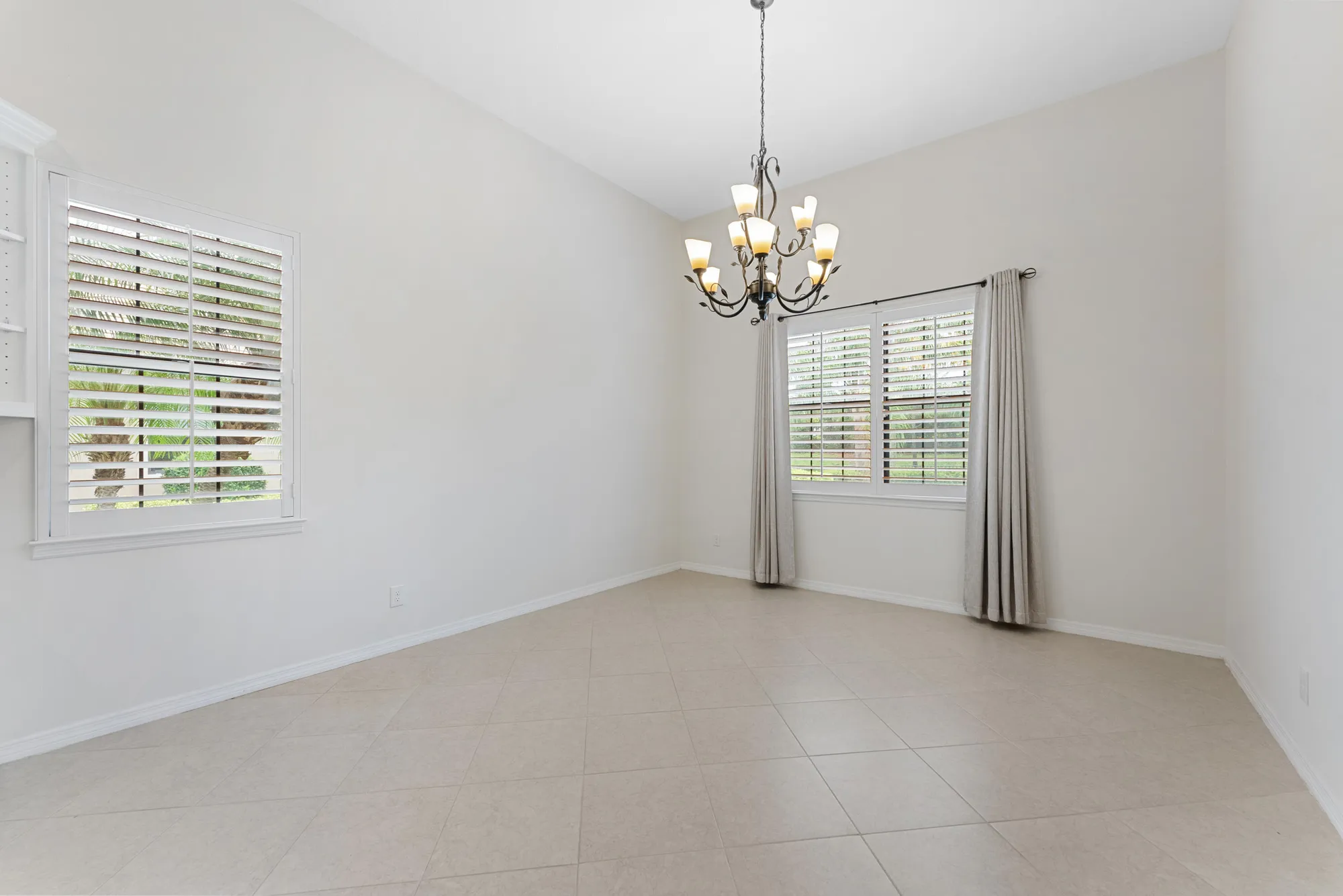 Property Slideshow image 22 of 61 | 4615 siena cir, Wellington, FL, 33414