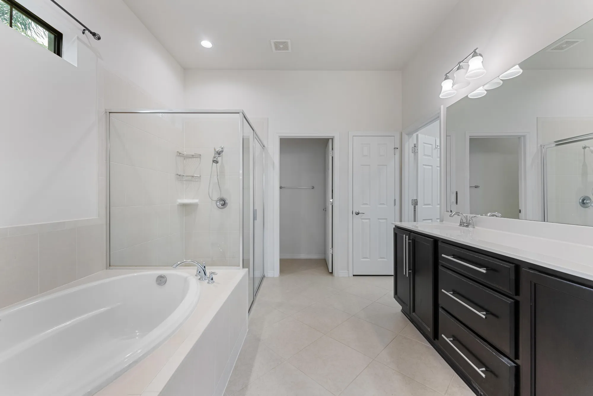 Property Slideshow image 28 of 61 | 4615 siena cir, Wellington, FL, 33414