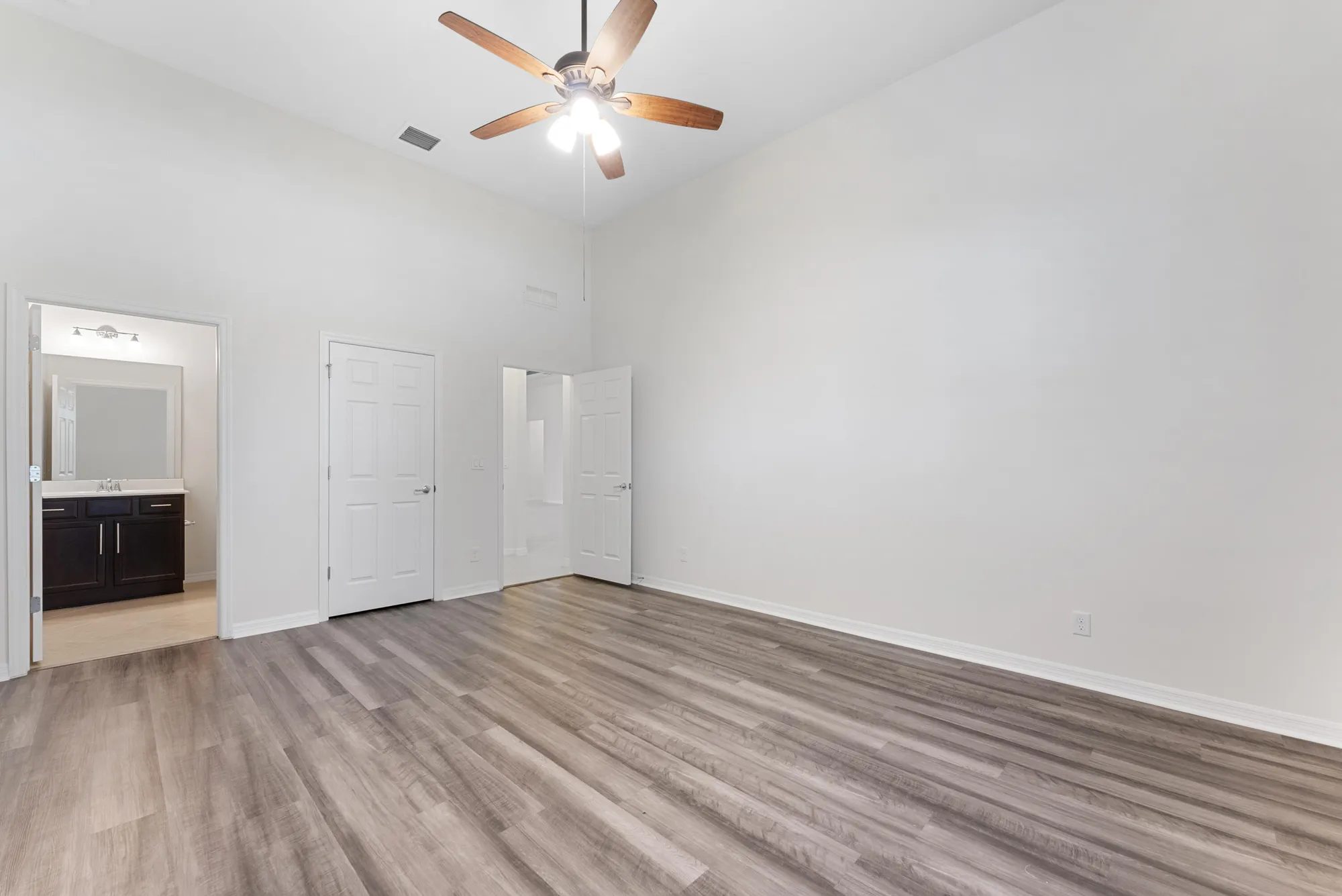 Property Slideshow image 33 of 61 | 4615 siena cir, Wellington, FL, 33414