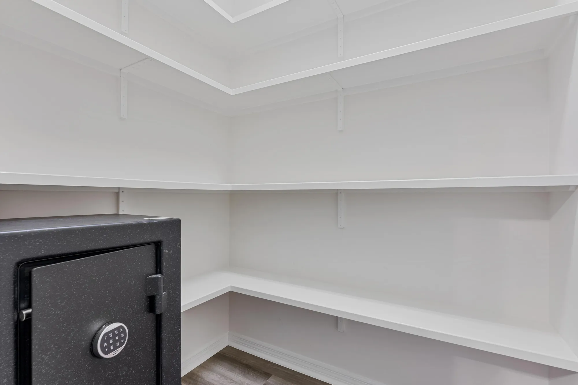 Property Slideshow image 37 of 61 | 4615 siena cir, Wellington, FL, 33414