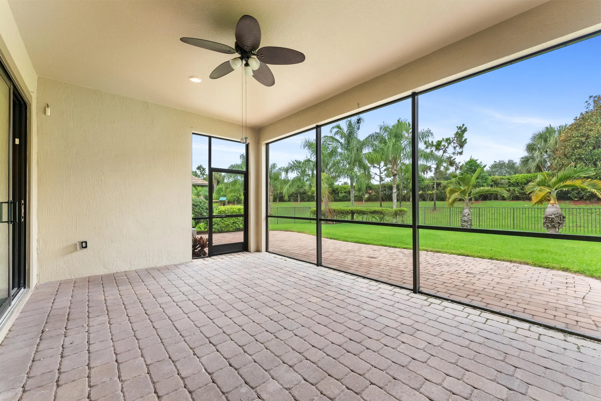 Property Slideshow image 42 of 61 | 4615 siena cir, Wellington, FL, 33414