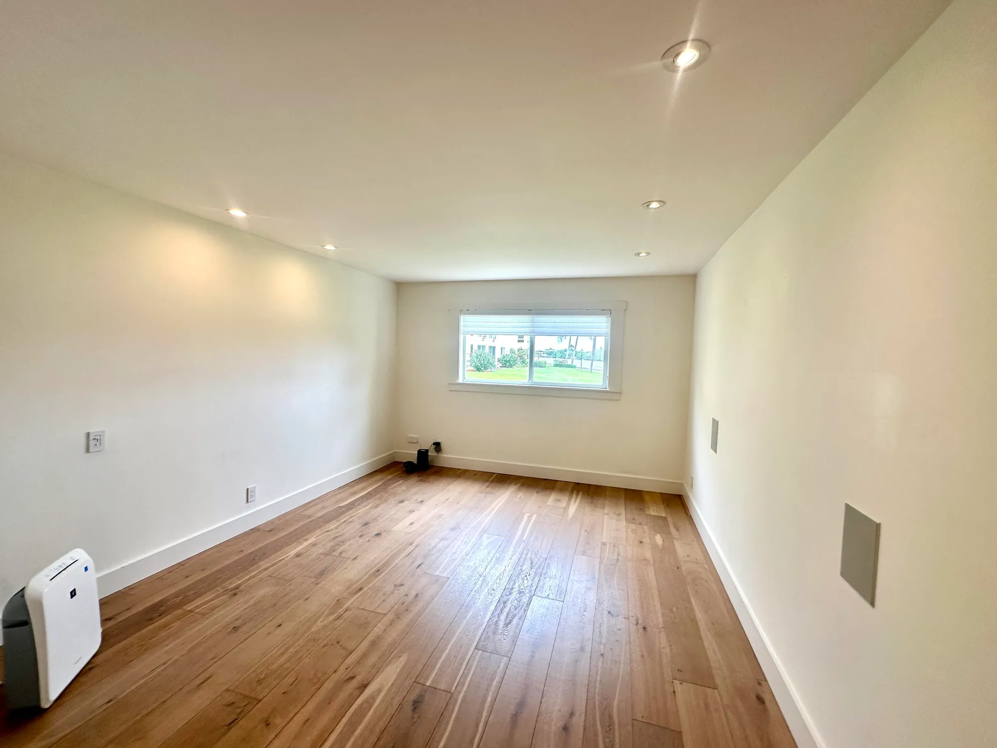 Property Slideshow image 24 of 72 | 3 colonial club dr 104, Boynton Beach, FL, 33435