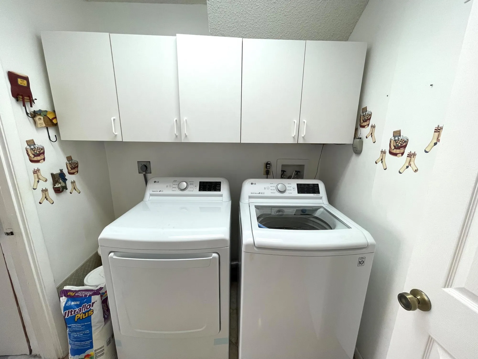 Property Slideshow image 12 of 24 | 3089 lucerne park drive dr, Greenacres, FL, 33467