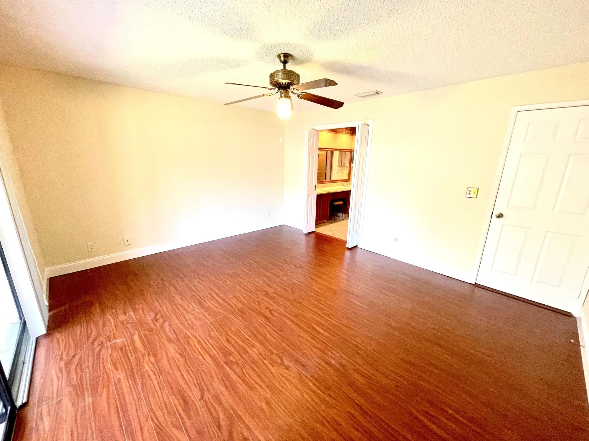 Property Slideshow image 14 of 24 | 3089 lucerne park drive dr, Greenacres, FL, 33467