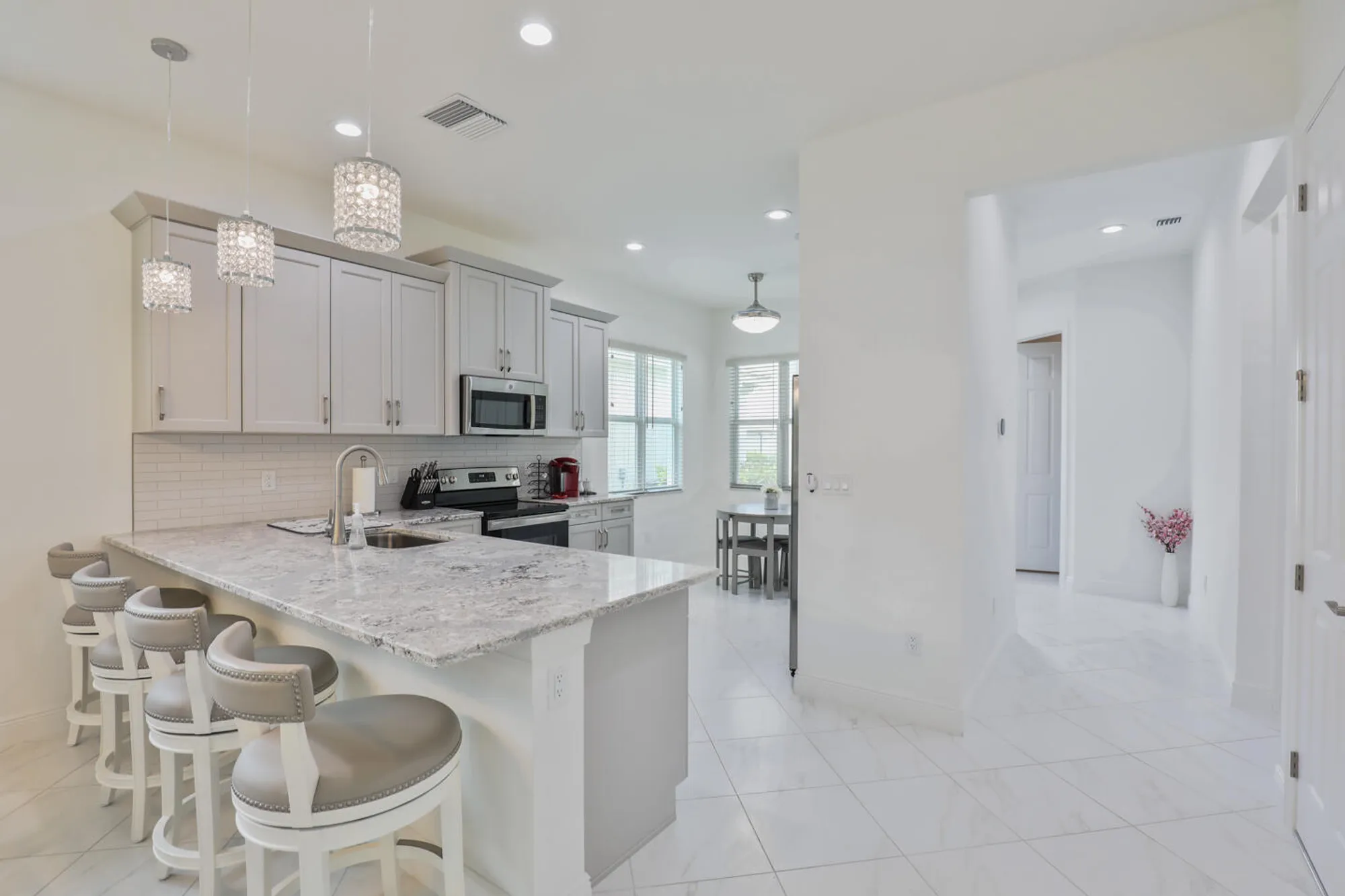 Property Slideshow image 6 of 87 | 11587 sw visconti way, Port Saint Lucie, FL, 34986