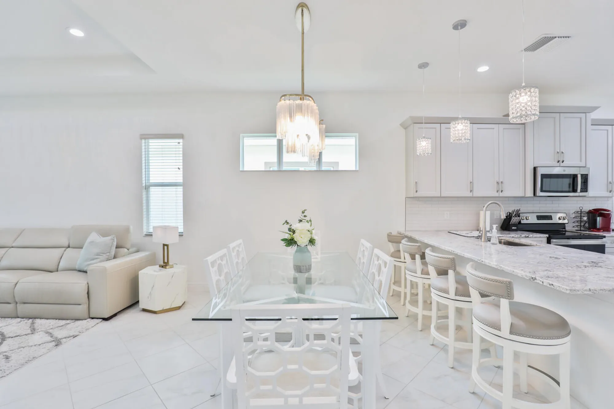 Property Slideshow image 12 of 87 | 11587 sw visconti way, Port Saint Lucie, FL, 34986