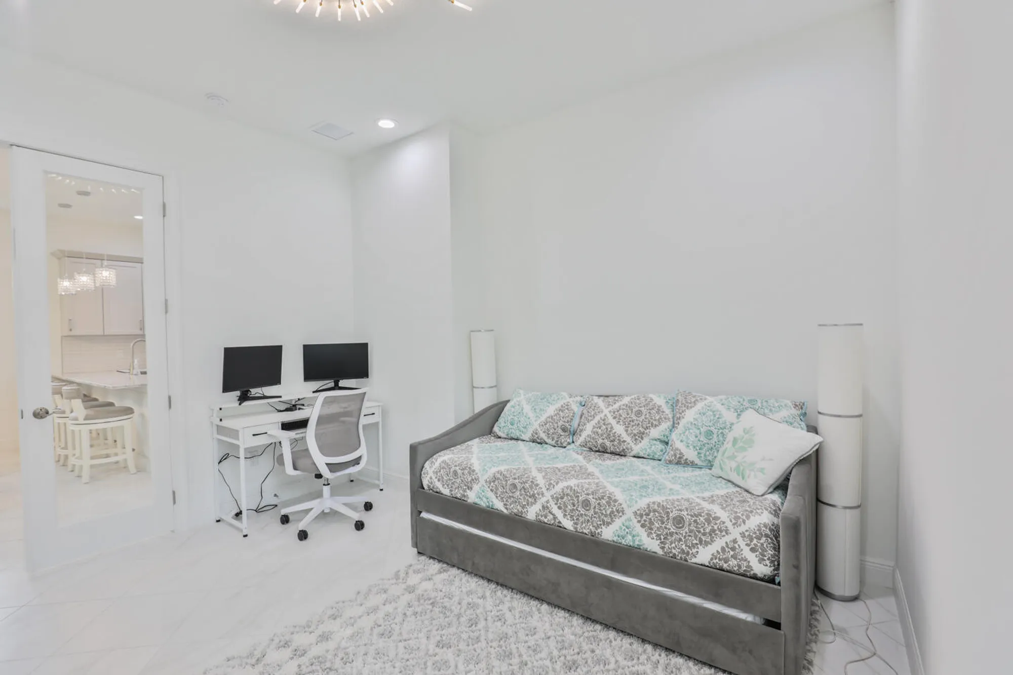 Property Slideshow image 19 of 87 | 11587 sw visconti way, Port Saint Lucie, FL, 34986