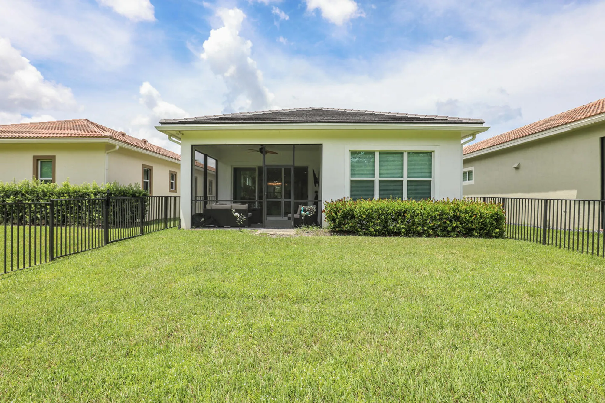 Property Slideshow image 33 of 87 | 11587 sw visconti way, Port Saint Lucie, FL, 34986