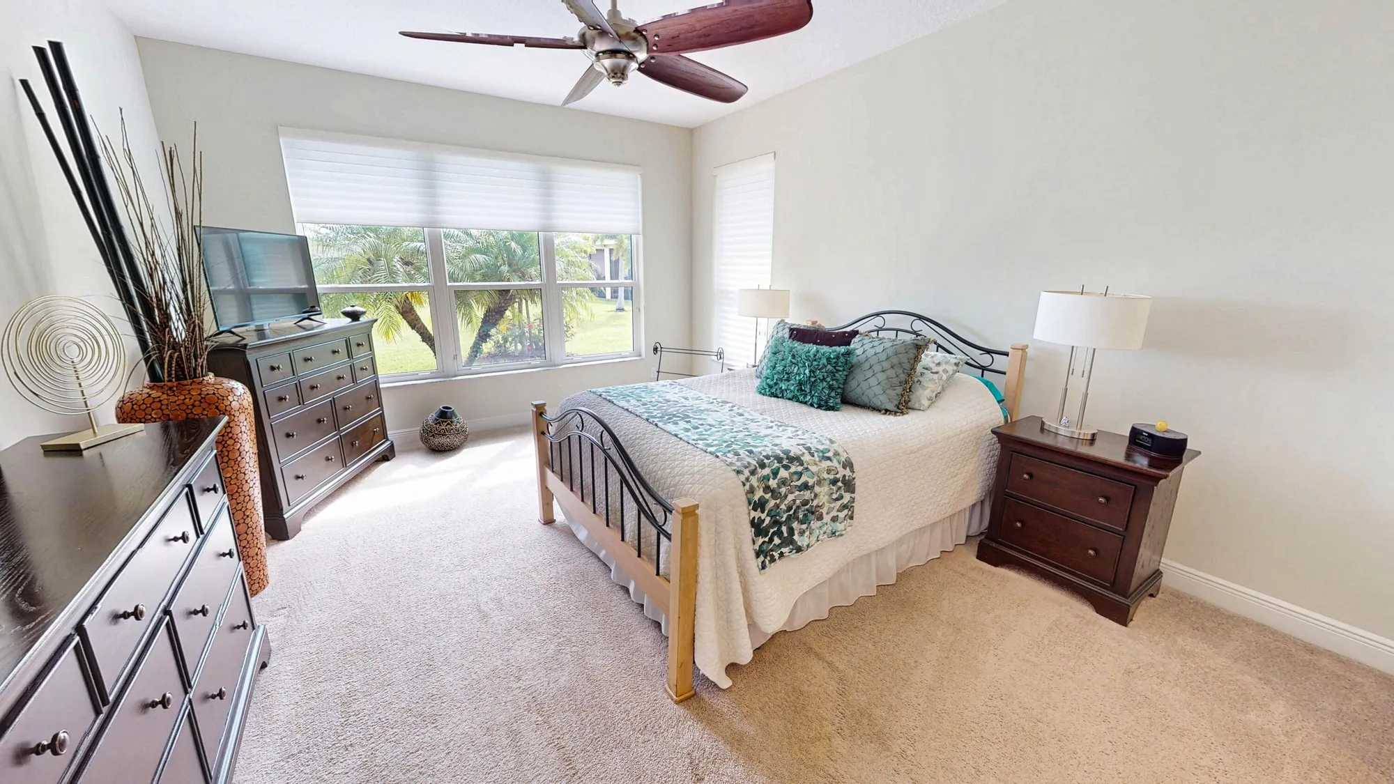 Property Slideshow image 14 of 59 | 10288 sw yellowwood ave, Port Saint Lucie, FL, 34987