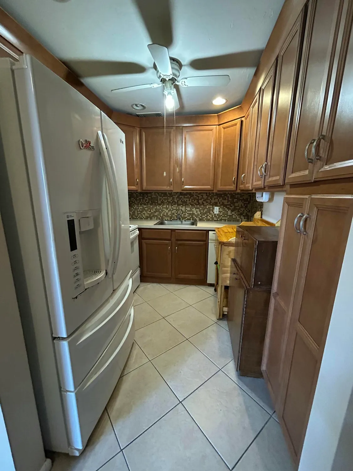 Property Slideshow image 2 of 15 | 92 kent f, West Palm Beach, FL, 33417