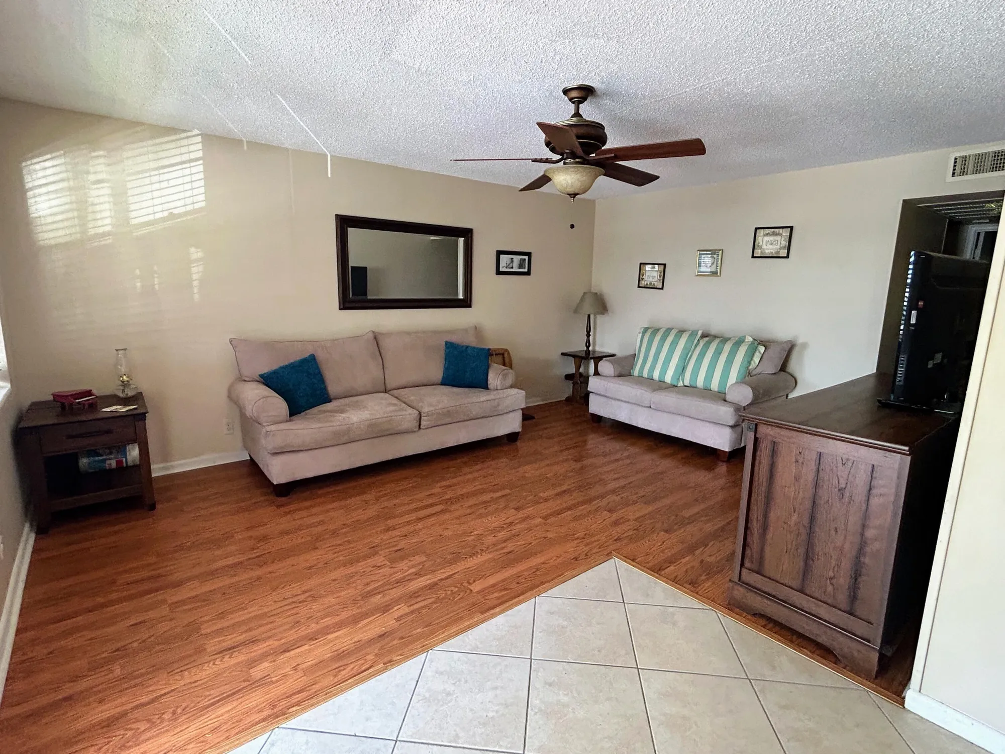 Property Slideshow image 5 of 15 | 92 kent f, West Palm Beach, FL, 33417