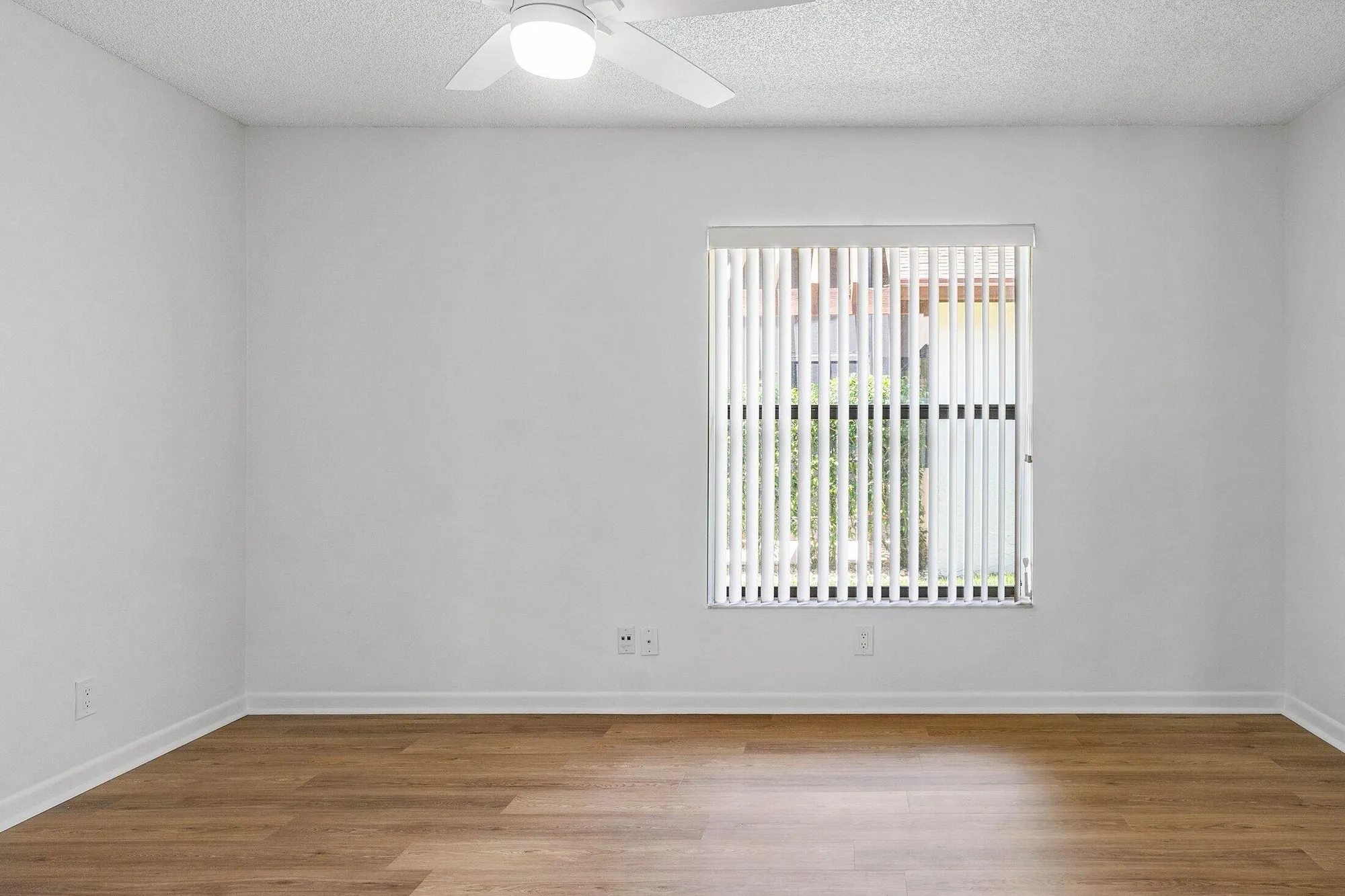 Property Slideshow image 23 of 40 | 4932 boxwood cir, Boynton Beach, FL, 33436