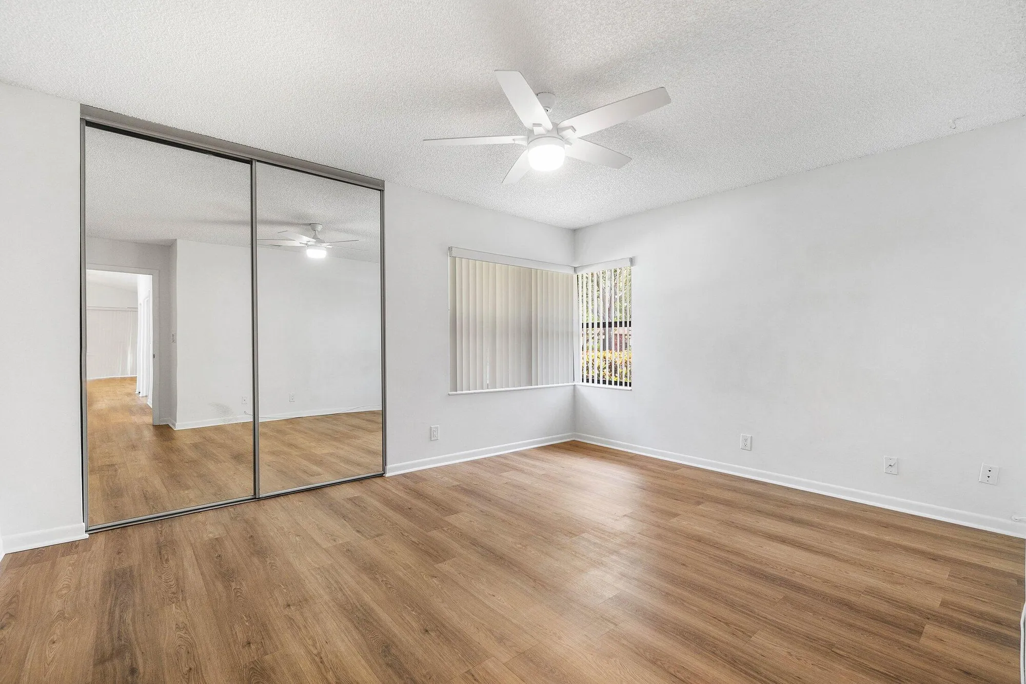 Property Slideshow image 24 of 40 | 4932 boxwood cir, Boynton Beach, FL, 33436