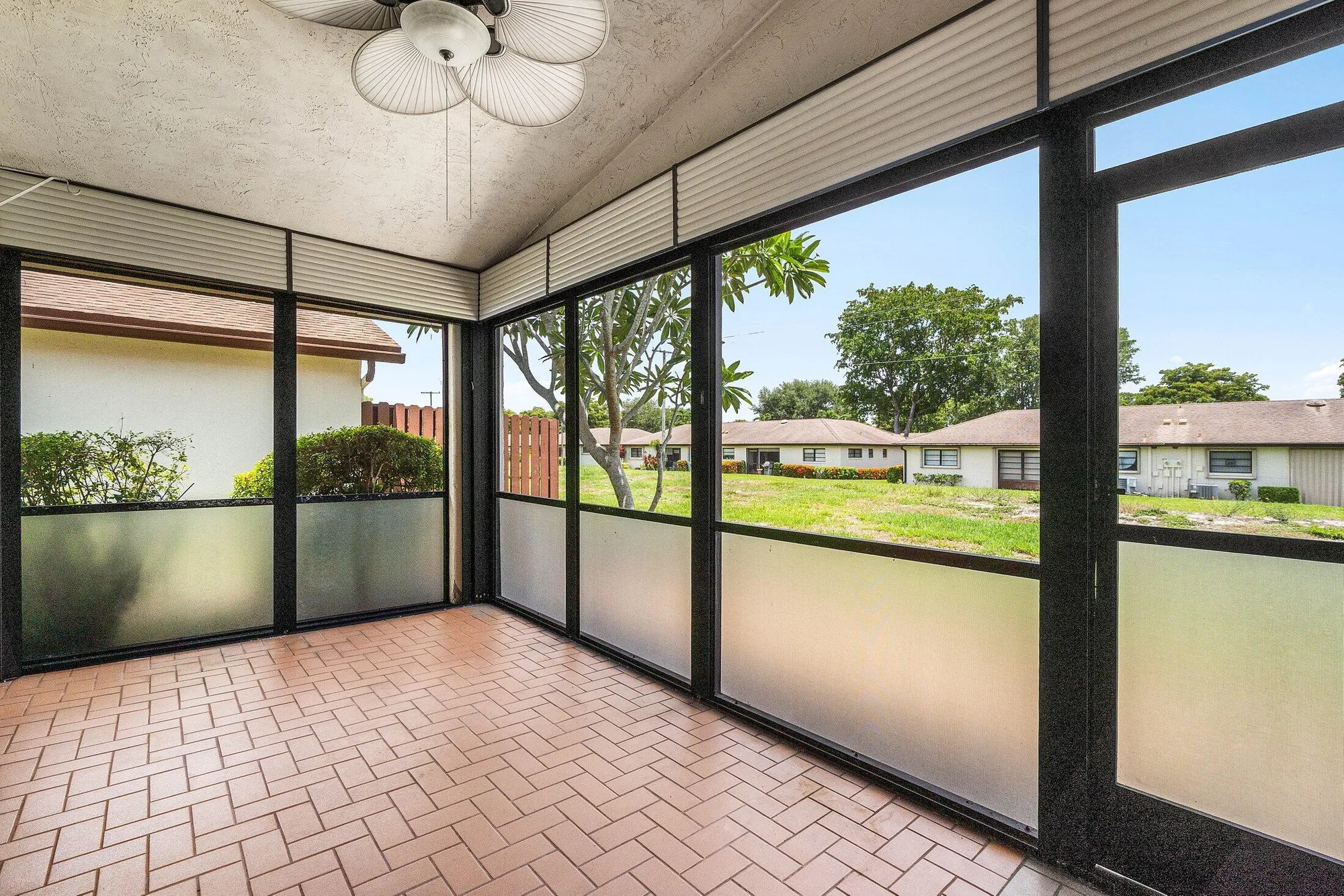 Property Slideshow image 26 of 40 | 4932 boxwood cir, Boynton Beach, FL, 33436