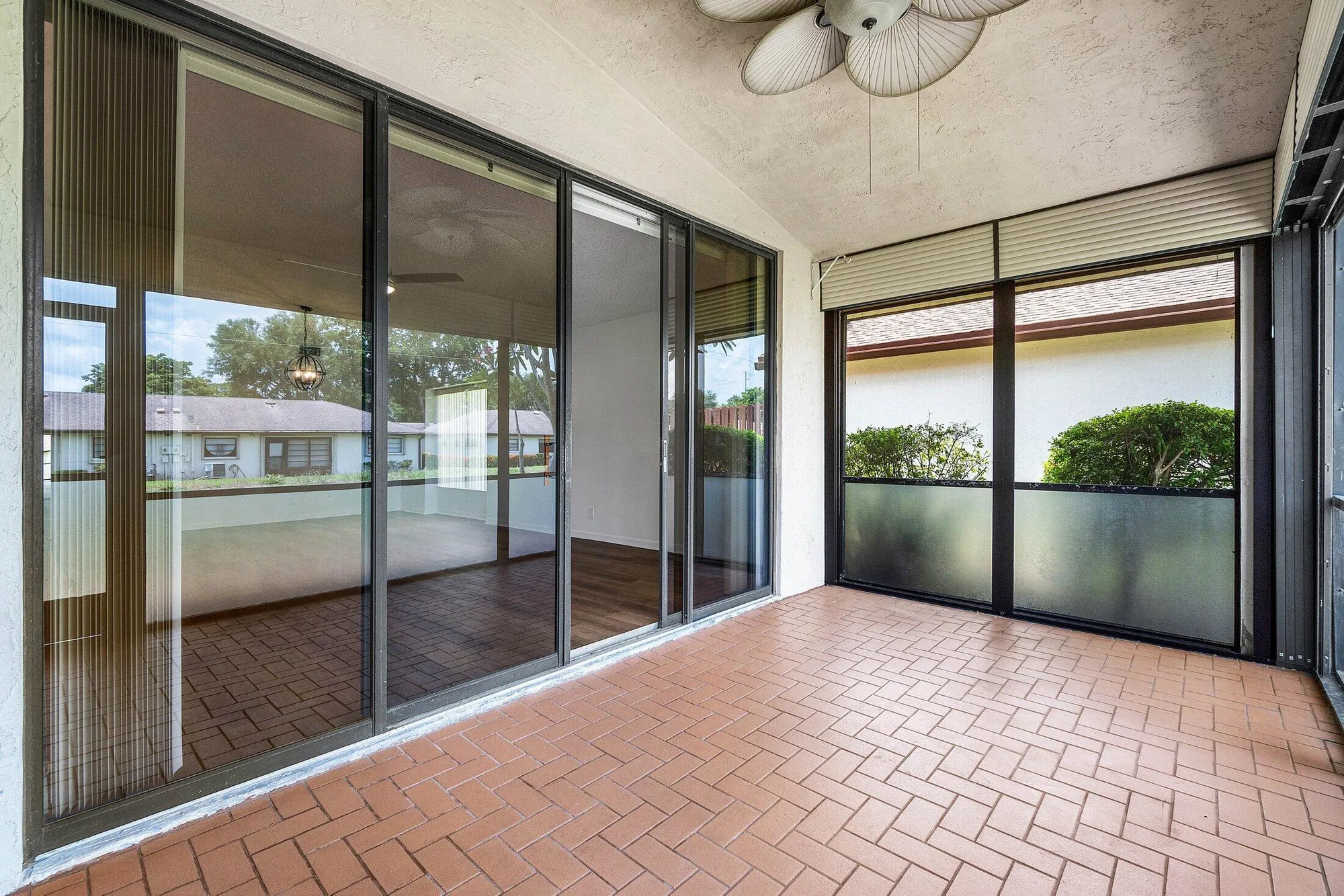 Property Slideshow image 27 of 40 | 4932 boxwood cir, Boynton Beach, FL, 33436