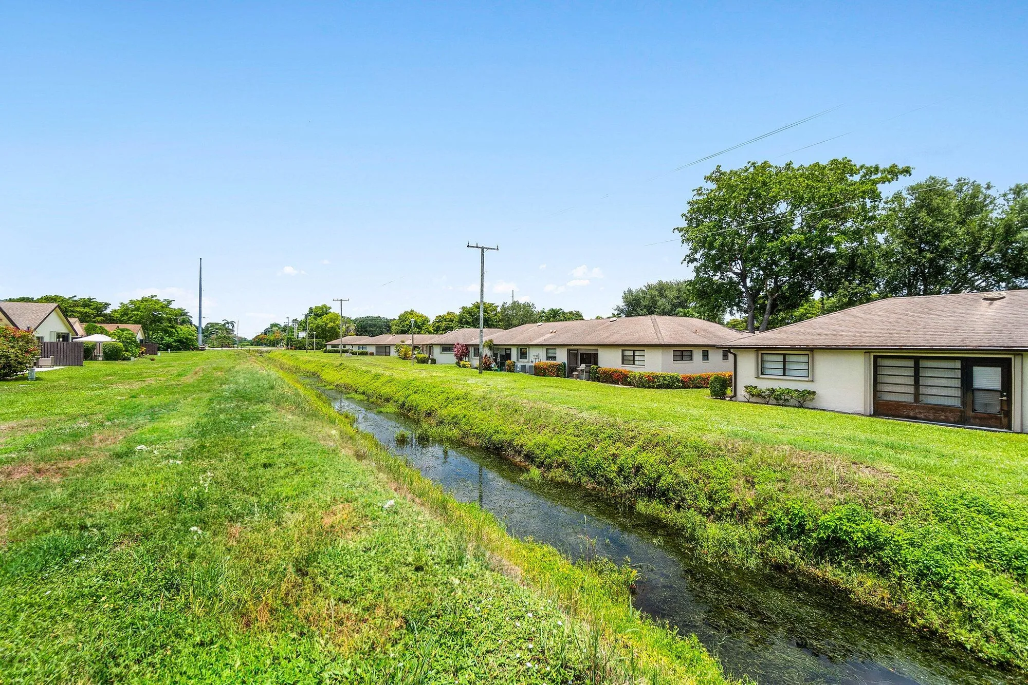 Property Slideshow image 30 of 40 | 4932 boxwood cir, Boynton Beach, FL, 33436