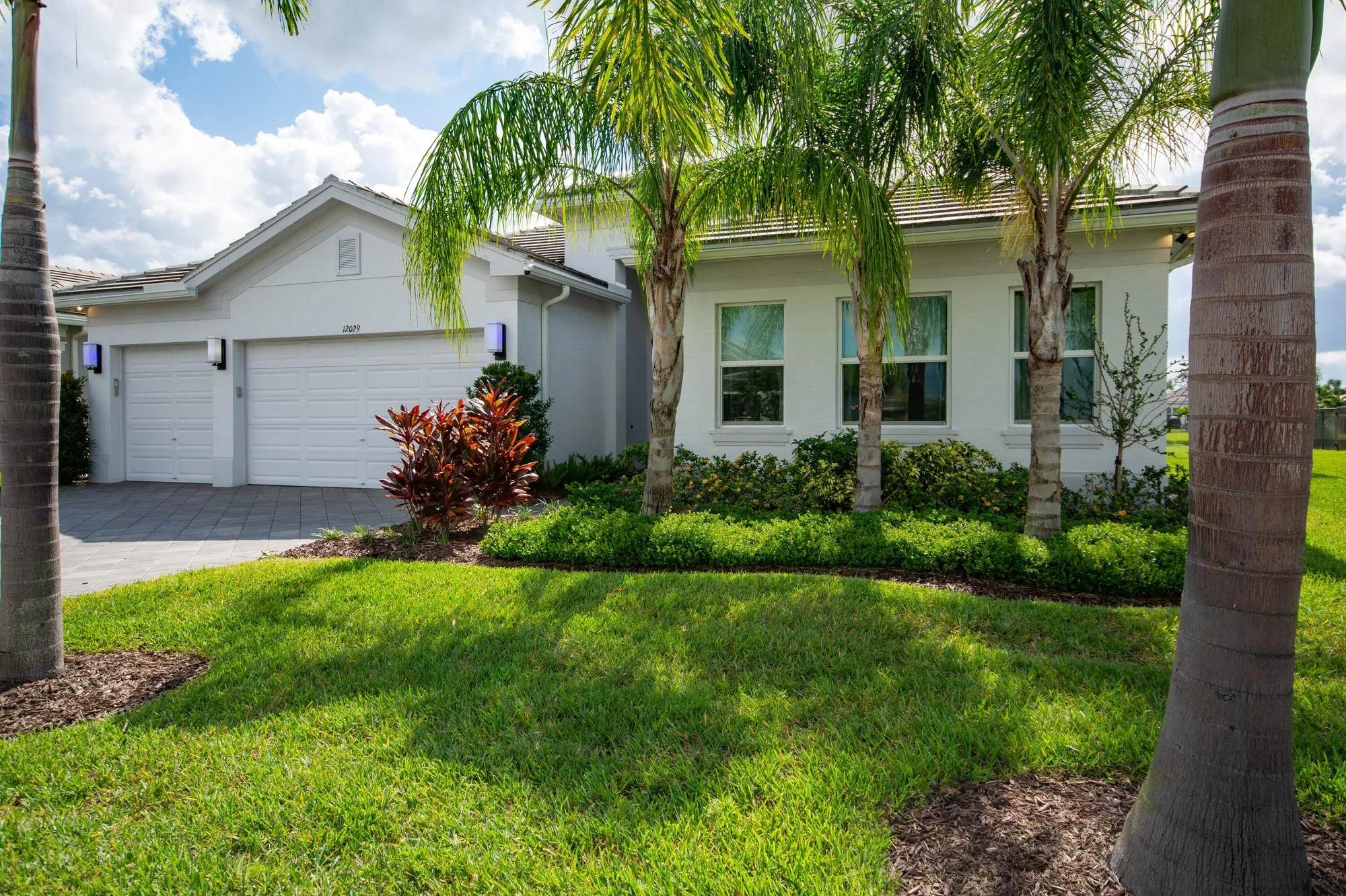 Property Slideshow image 44 of 87 | 12029 sw water lily ter, Port Saint Lucie, FL, 34987