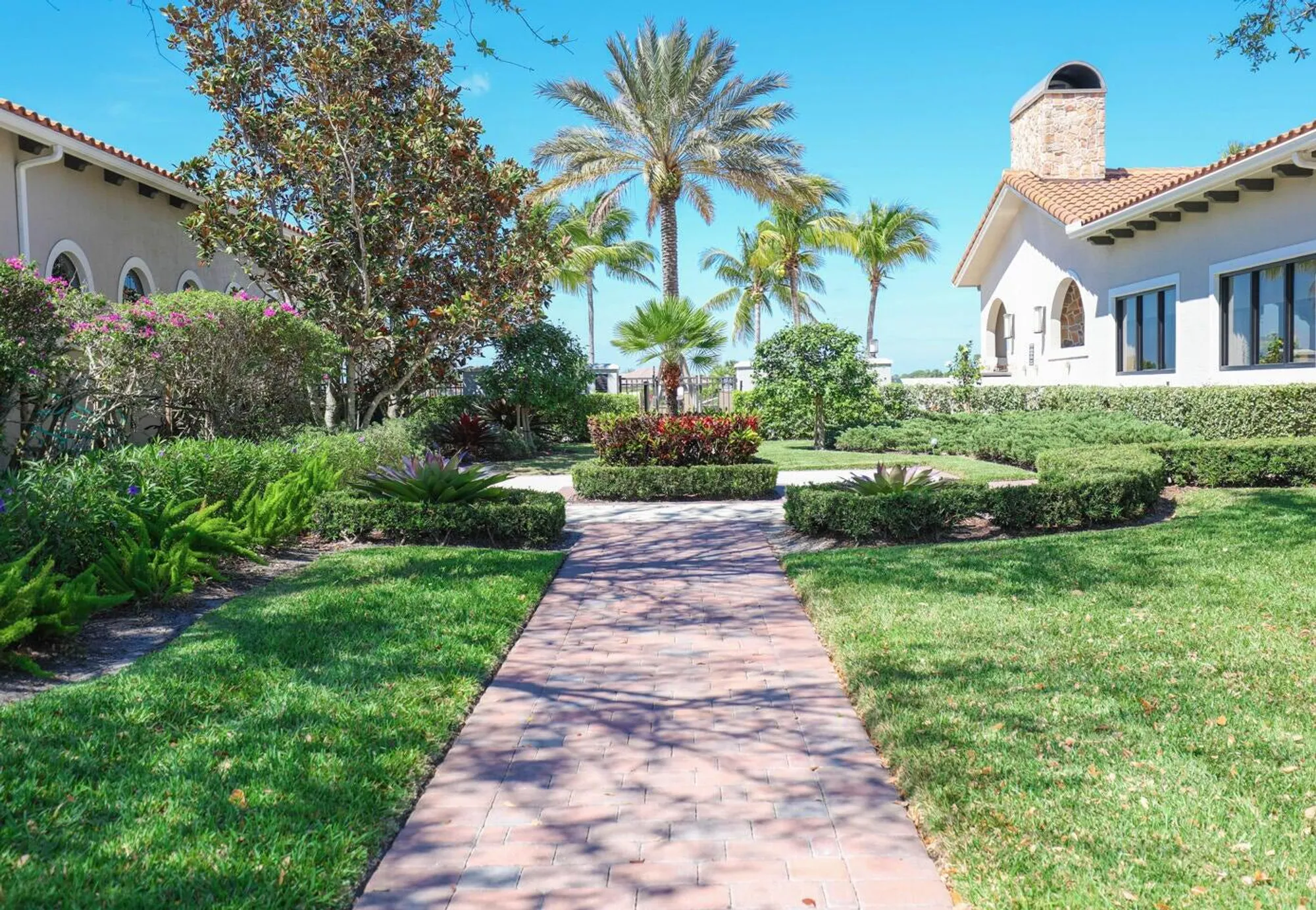 Property Slideshow image 70 of 87 | 11587 sw visconti way, Port Saint Lucie, FL, 34986