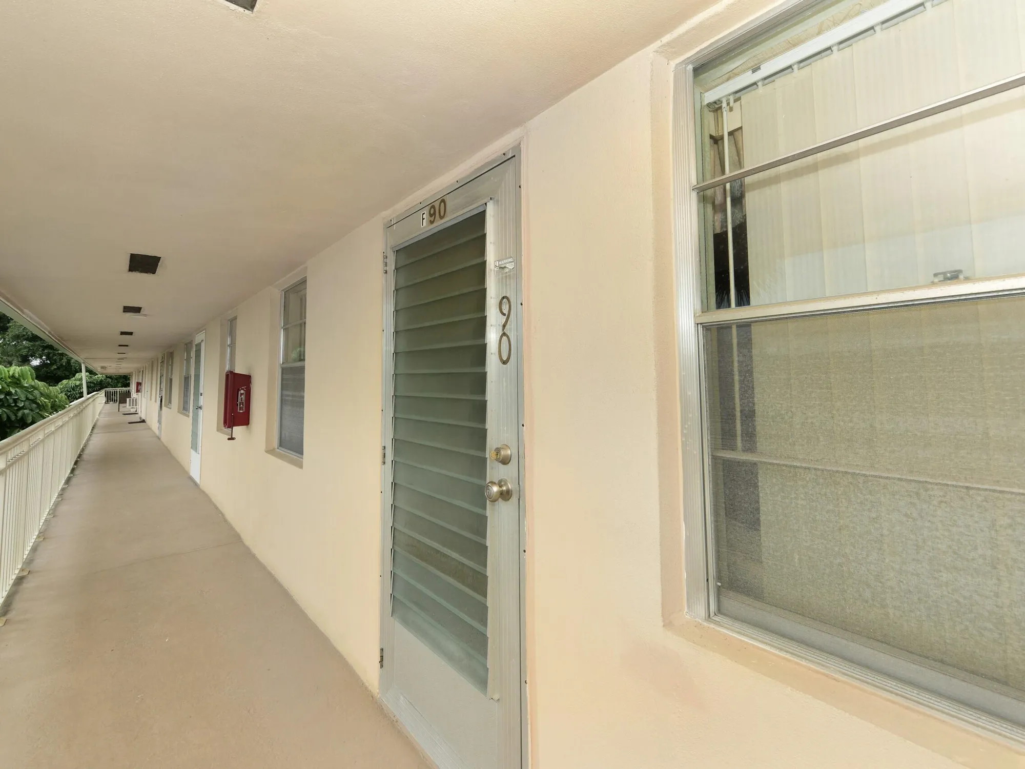 Property Slideshow image 2 of 15 | 90 hastings f, West Palm Beach, FL, 33417