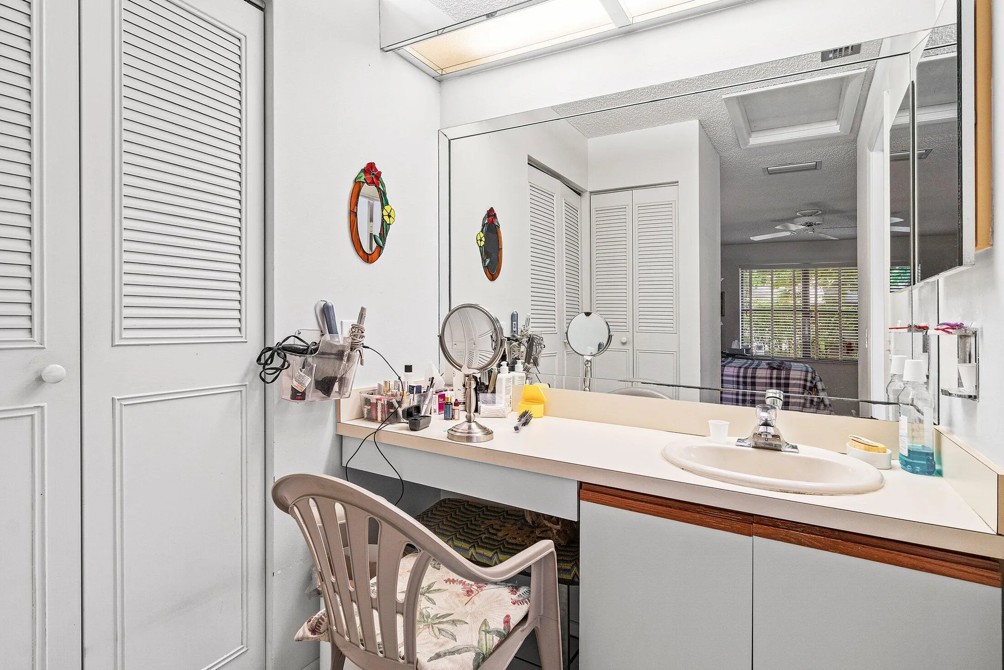 Property Slideshow image 20 of 28 | 476 lynbrook ct, Royal Palm Beach, FL, 33411