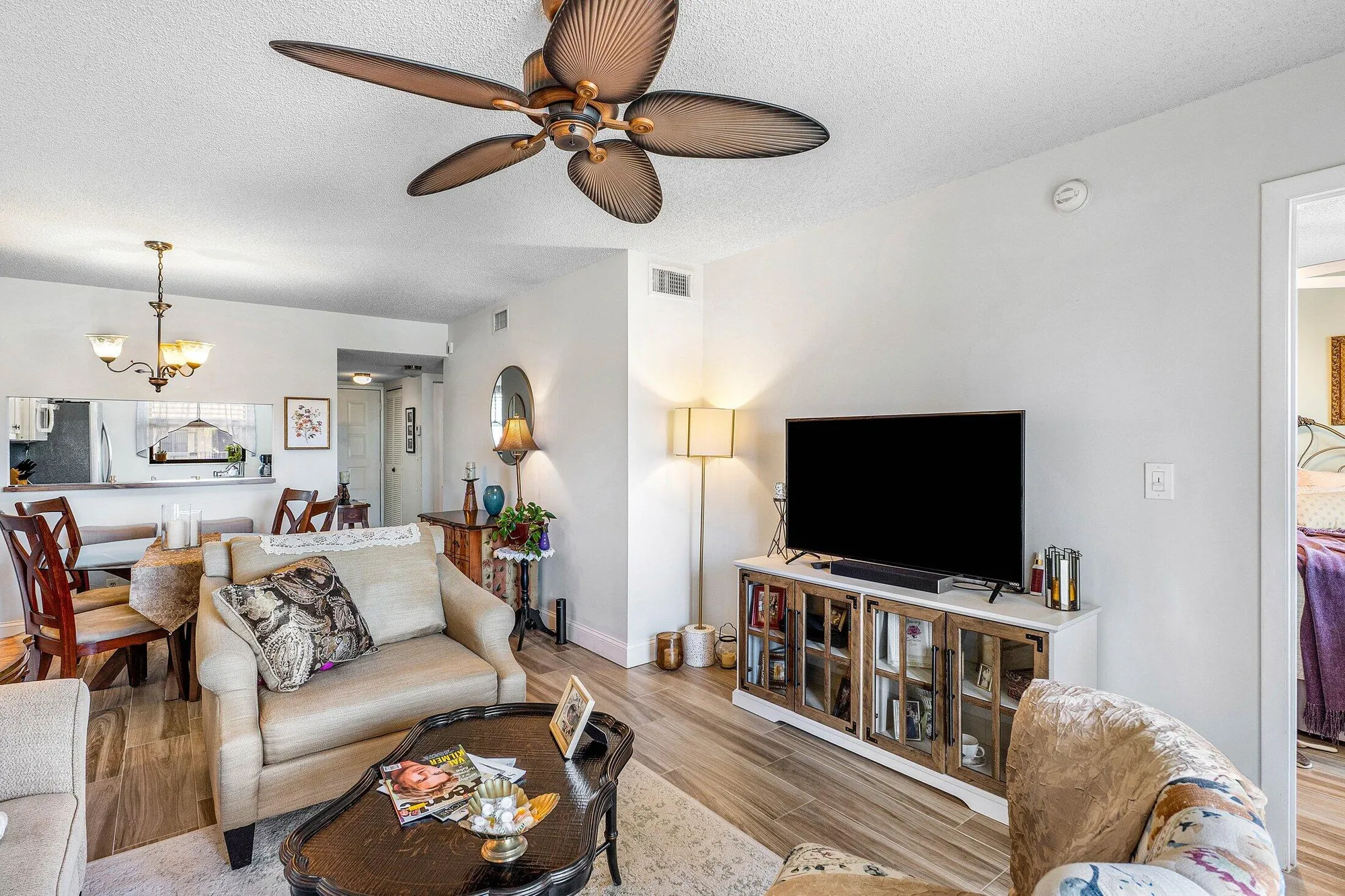 Property Slideshow image 11 of 21 | 7142 golf colony ct apt 203, Lake Worth, FL, 33467