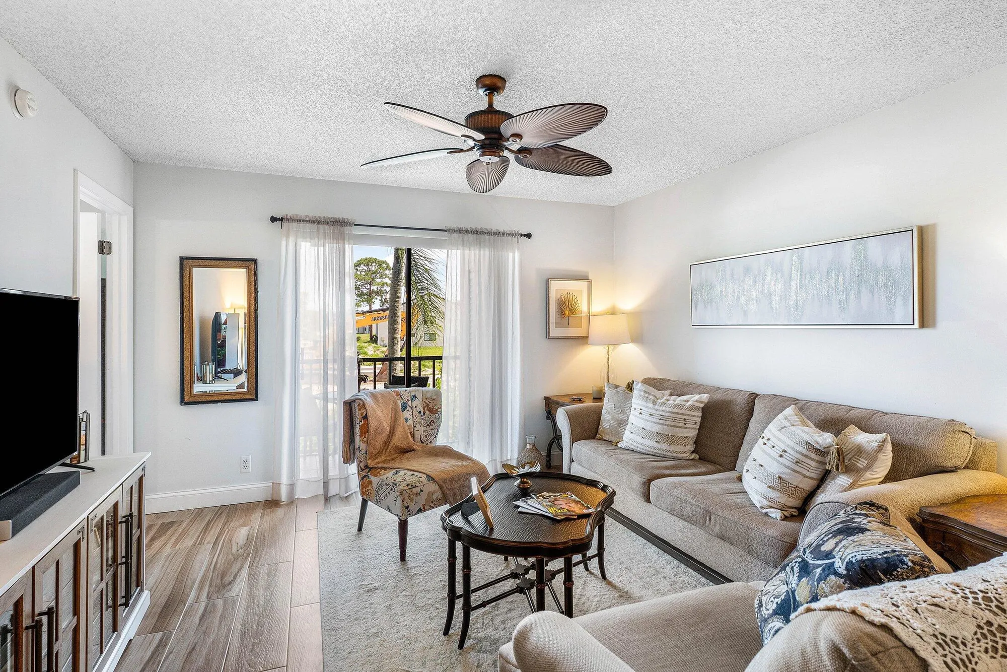 Property Slideshow image 12 of 21 | 7142 golf colony ct apt 203, Lake Worth, FL, 33467