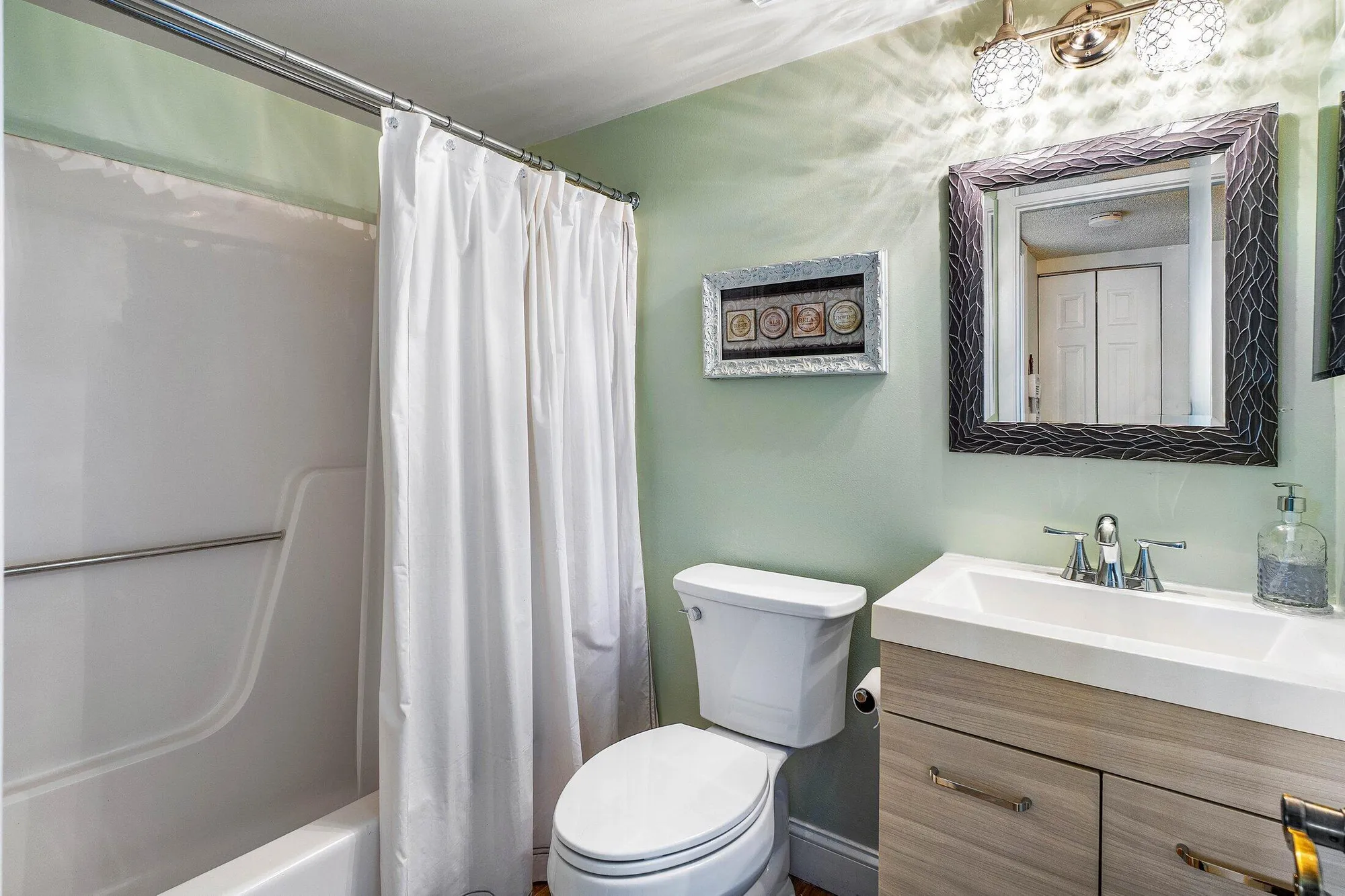 Property Slideshow image 15 of 21 | 7142 golf colony ct apt 203, Lake Worth, FL, 33467