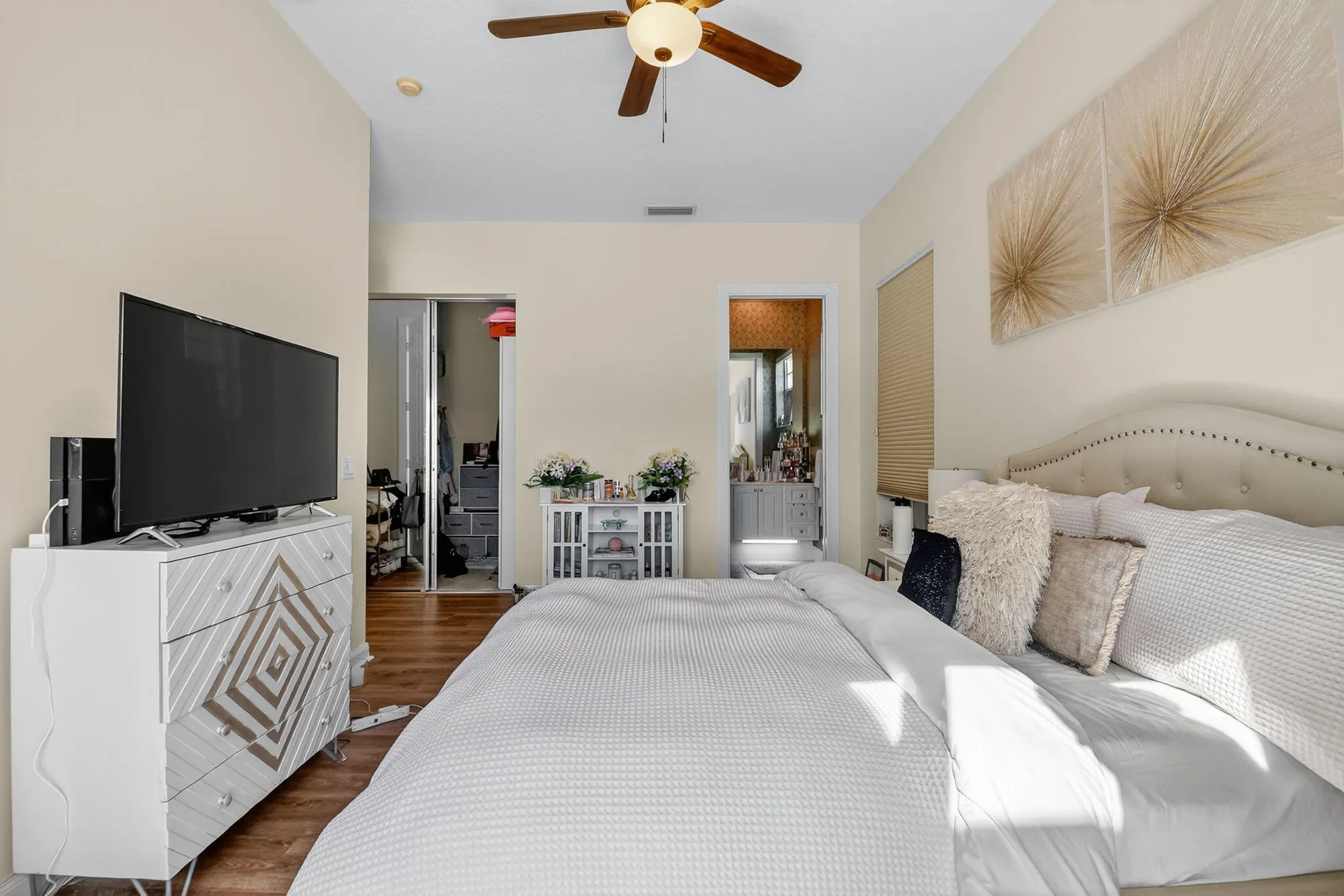 Property Slideshow image 31 of 66 | 2157 allen creek rd, West Palm Beach, FL, 33411