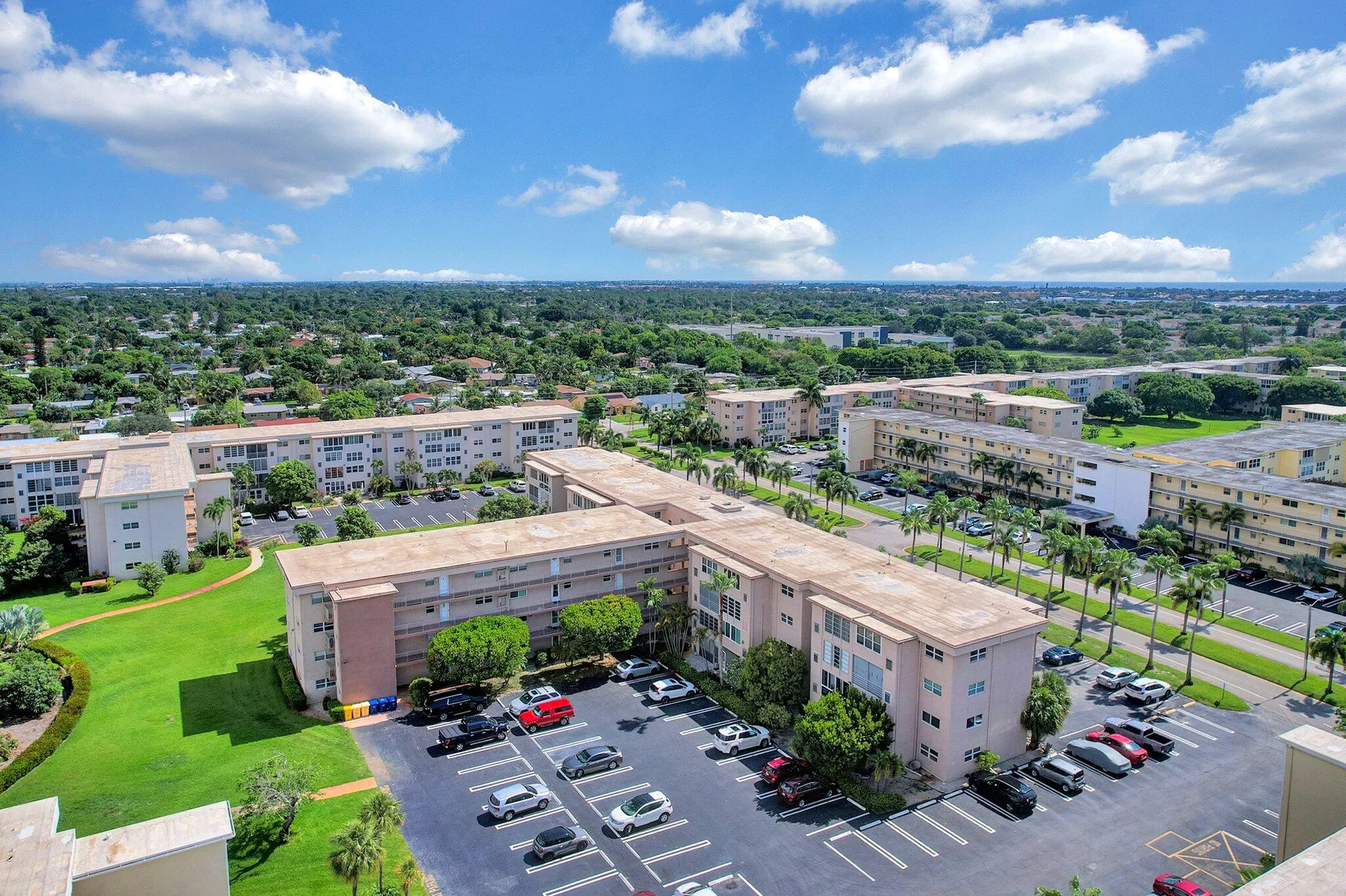 Property Slideshow image 25 of 28 | 2615 ne 1st ct 204, Boynton Beach, FL, 33435