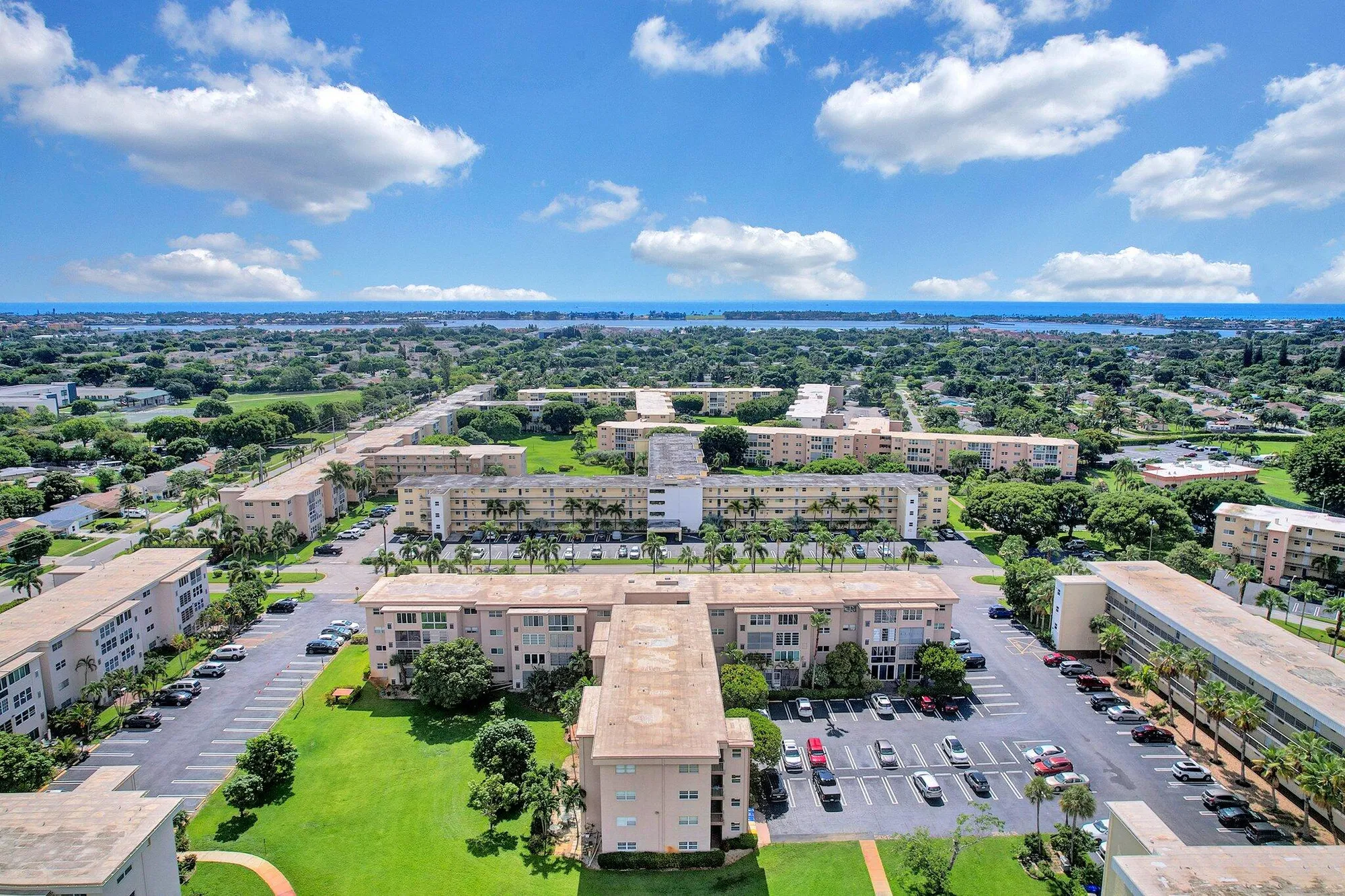 Property Slideshow image 26 of 28 | 2615 ne 1st ct 204, Boynton Beach, FL, 33435