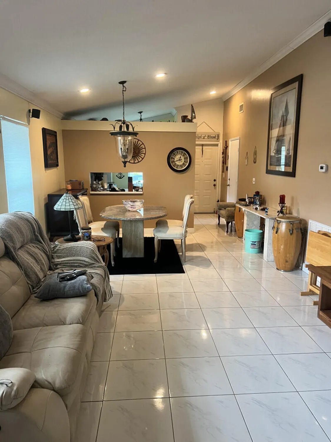 Property Slideshow image 2 of 6 | 8182 springtree rd, Boca Raton, FL, 33496