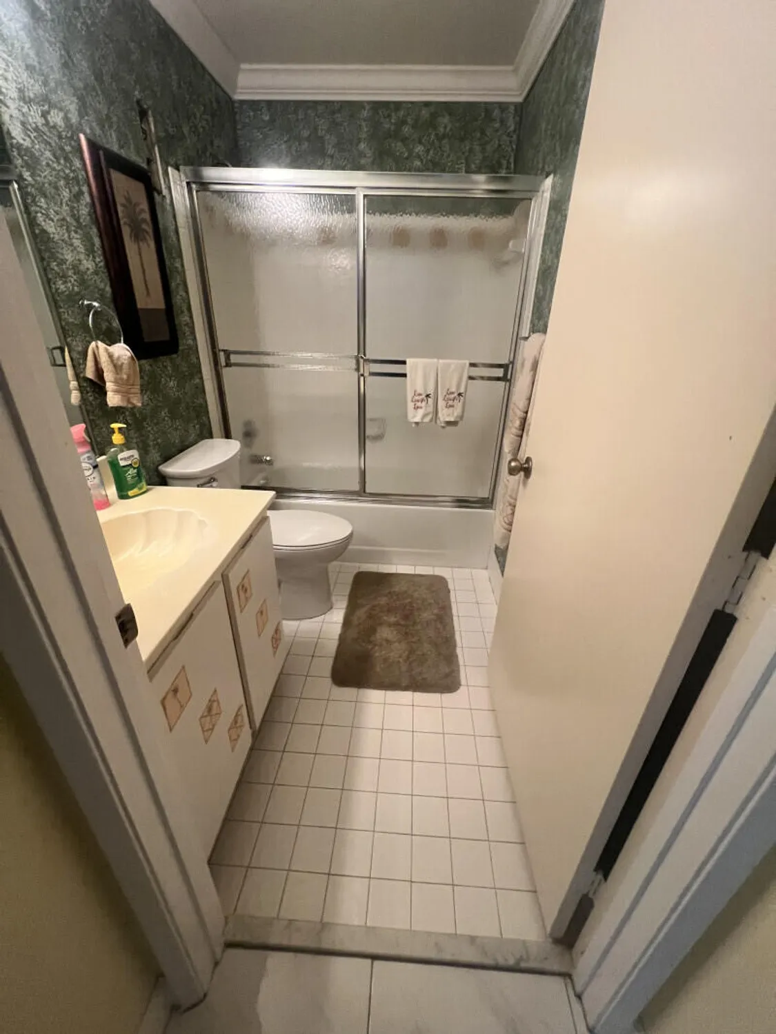 Property Slideshow image 5 of 6 | 8182 springtree rd, Boca Raton, FL, 33496