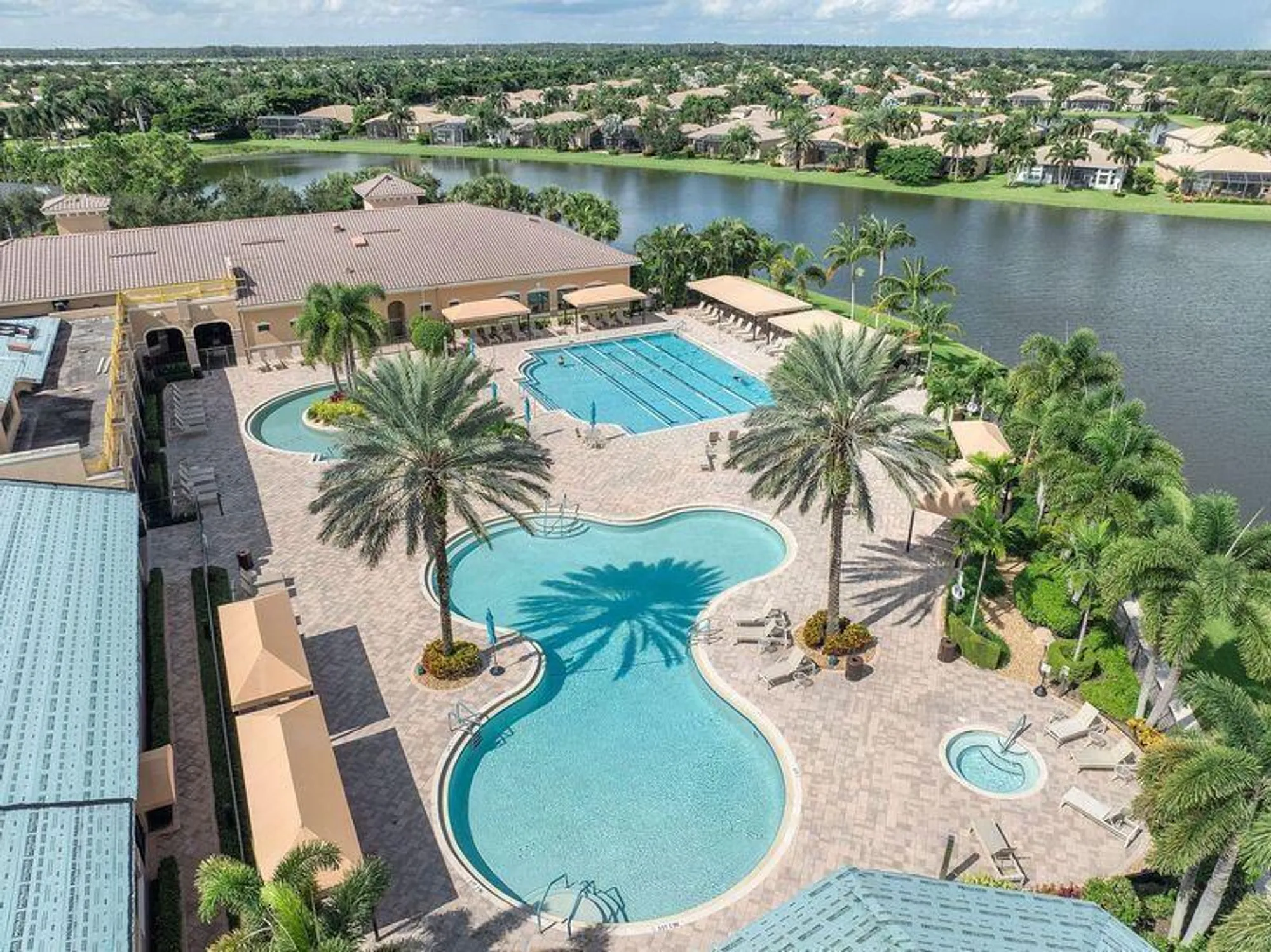 Property Slideshow image 32 of 36 | 10013 yellowfield dr, Boynton Beach, FL, 33473