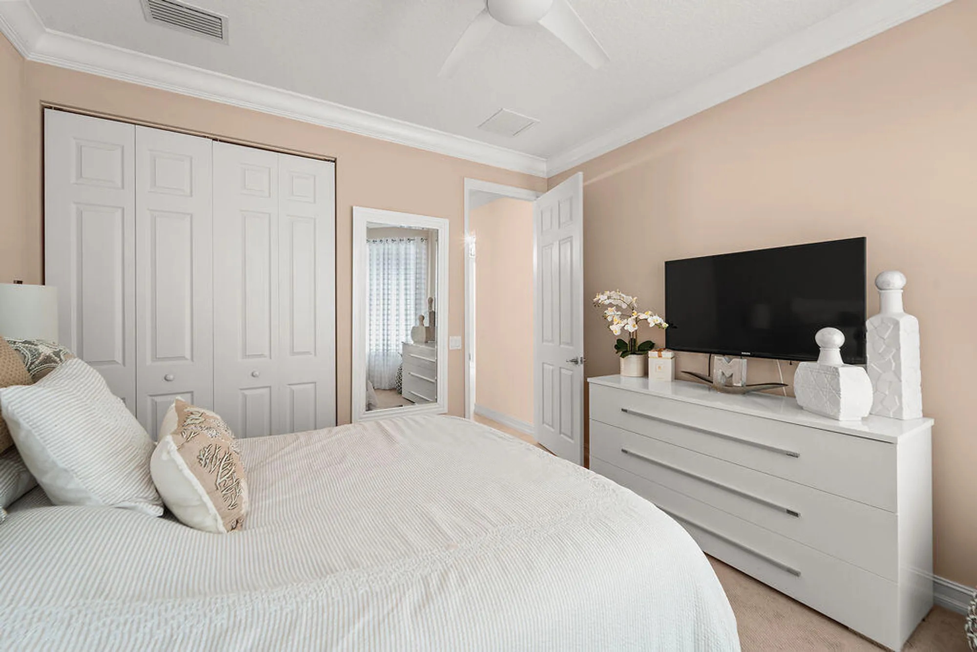 Property Slideshow image 23 of 36 | 10013 yellowfield dr, Boynton Beach, FL, 33473